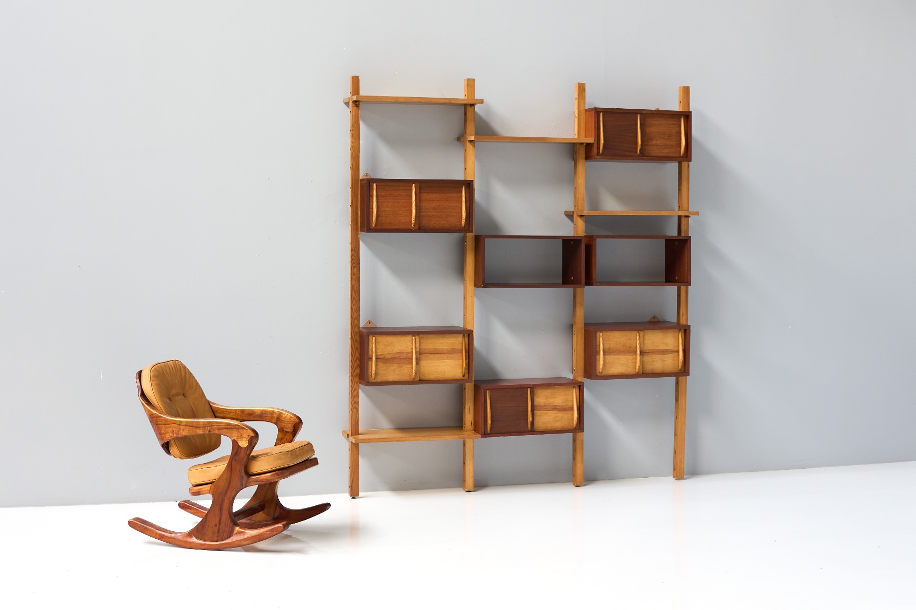 Mid-century Modern Wall Unit in the Style of Charlotte Perriand - 1970s
