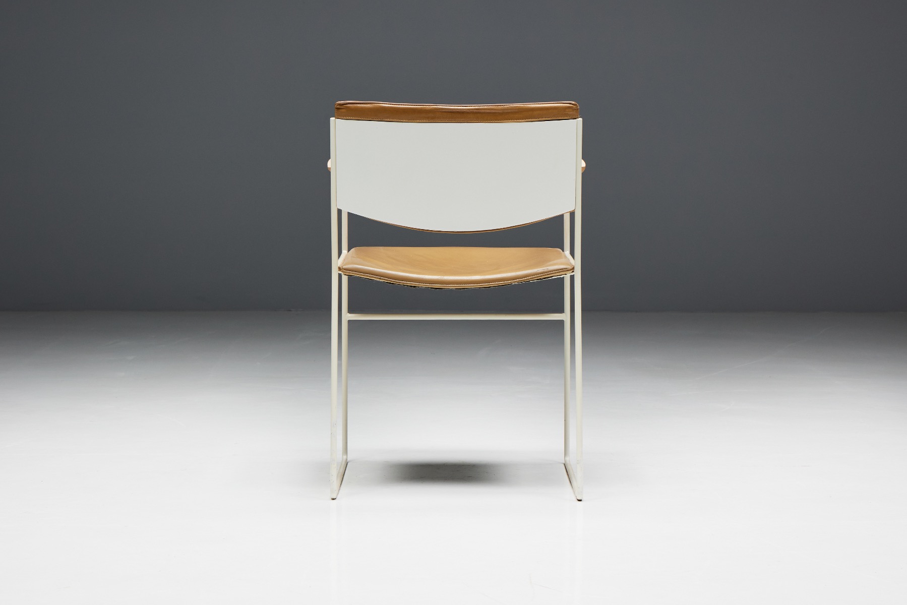 Modernist Dining Chairs in Metal and Camel Leather - 1980s