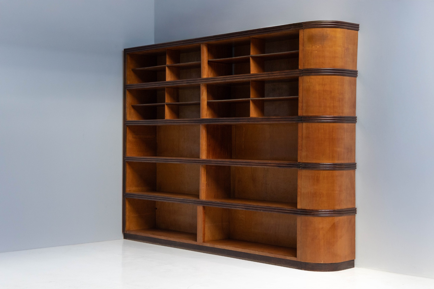 Monumental Art Deco Display Corner Cabinet, Italy - Mid-20th Century