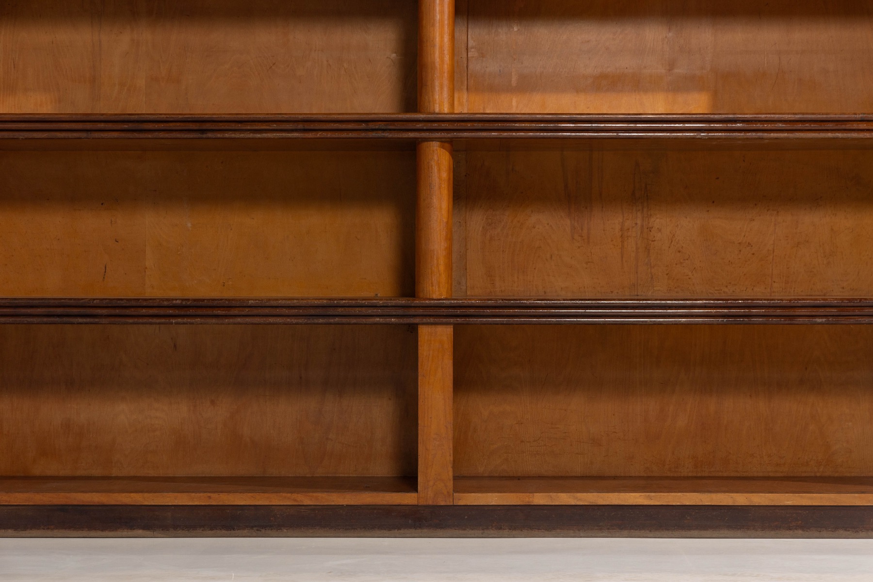 Monumental Art Deco Display Corner Cabinet, Italy - Mid-20th Century