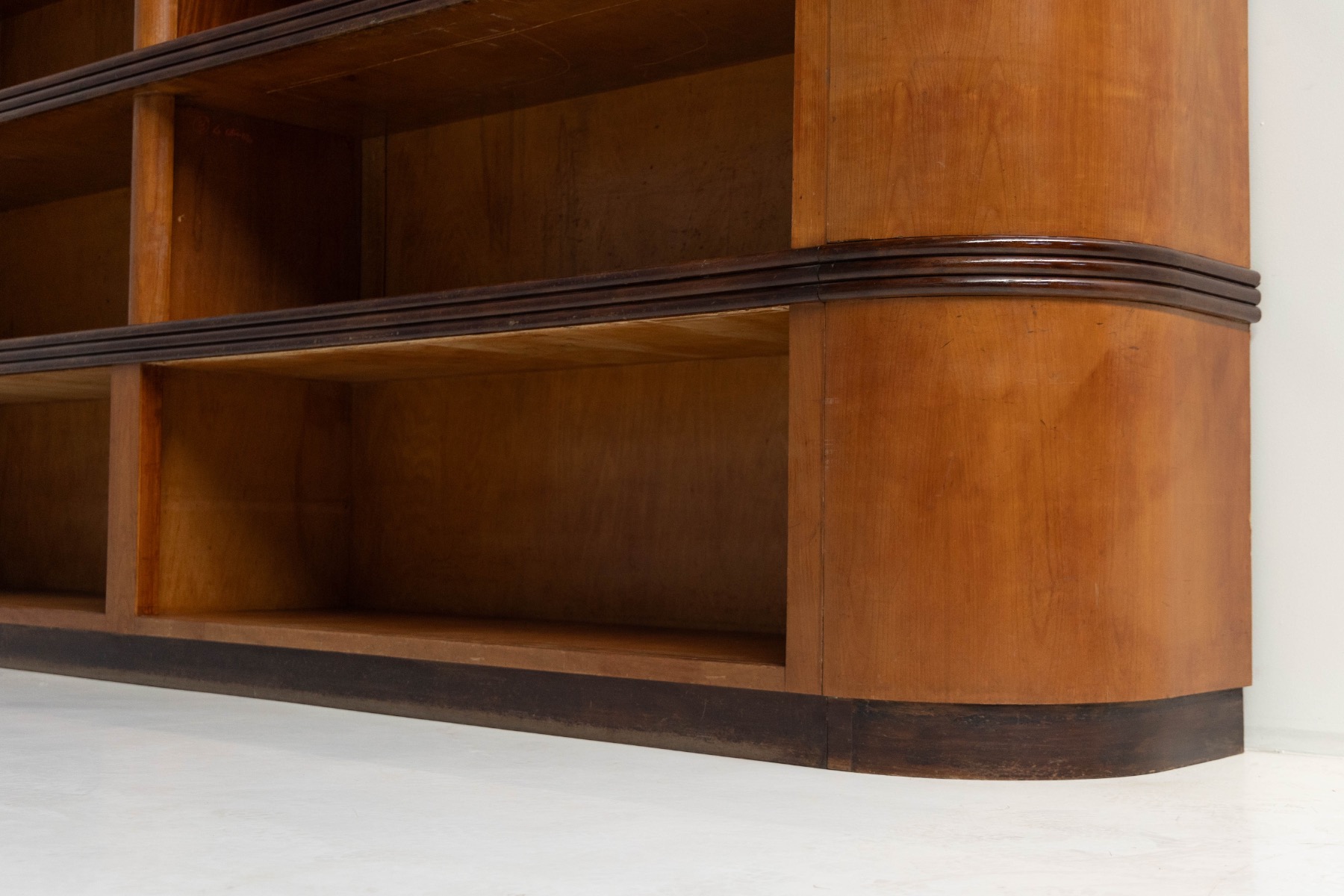 Monumental Art Deco Display Corner Cabinet, Italy - Mid-20th Century