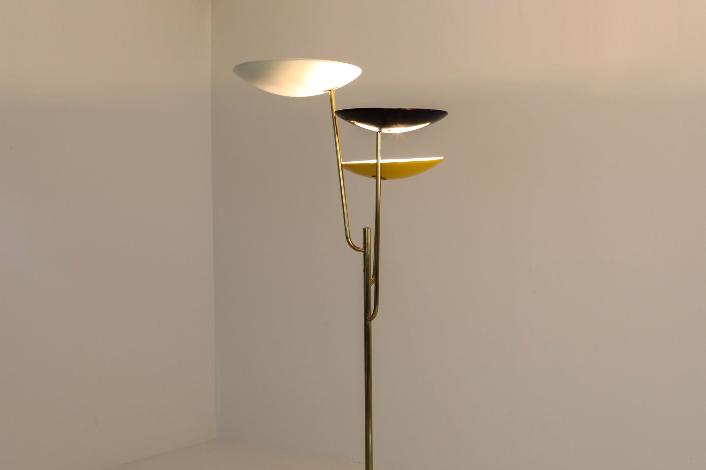 Italian floor lamp 1950s style with a white, yellow and black shade - 1950's