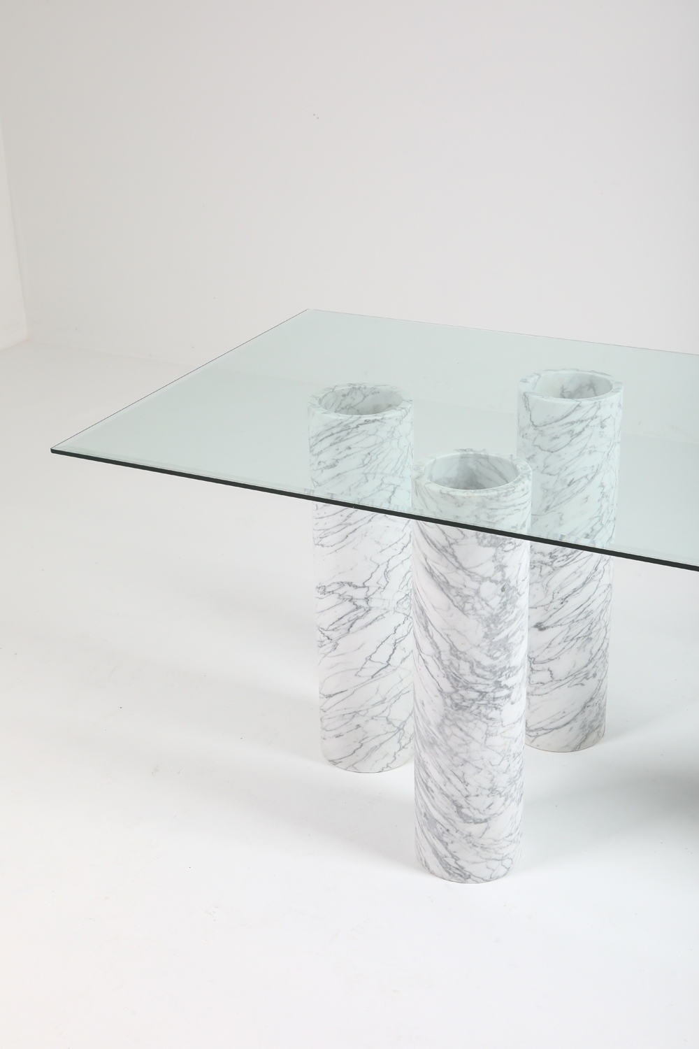 Carrara 'Collonato' Table with Glass Top in the Style of Mario Bellini - 1990s