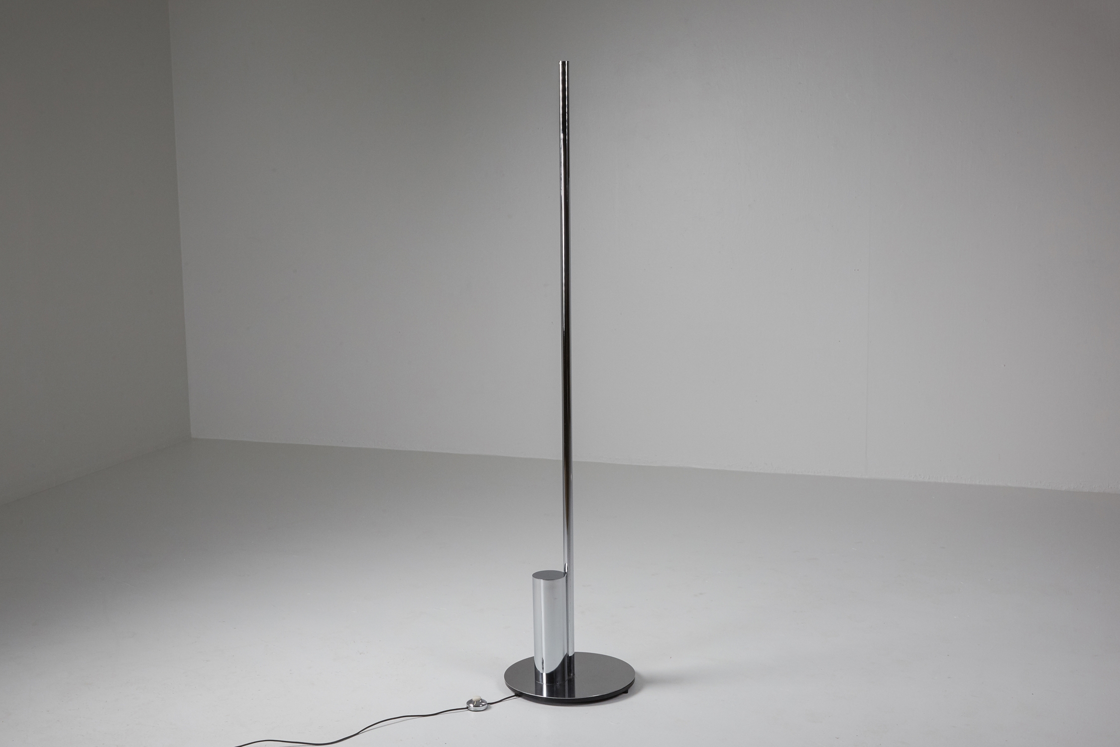 Italian Minimalist Nando Vigo Floor Lamp - 1960's