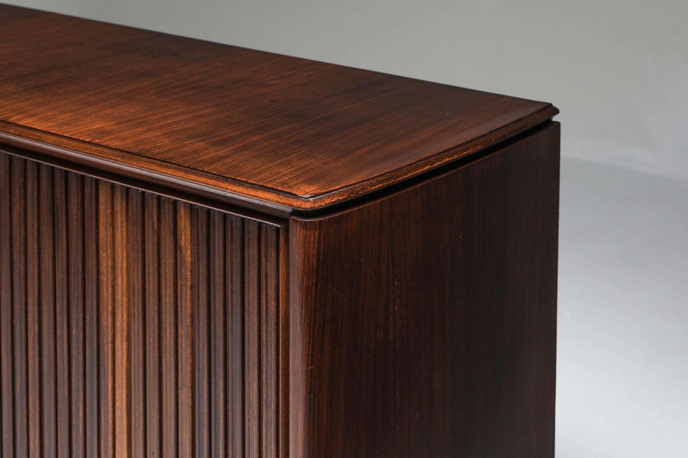 Borsani and Lucio Fontana Credenza with Sliding Doors - 1950's