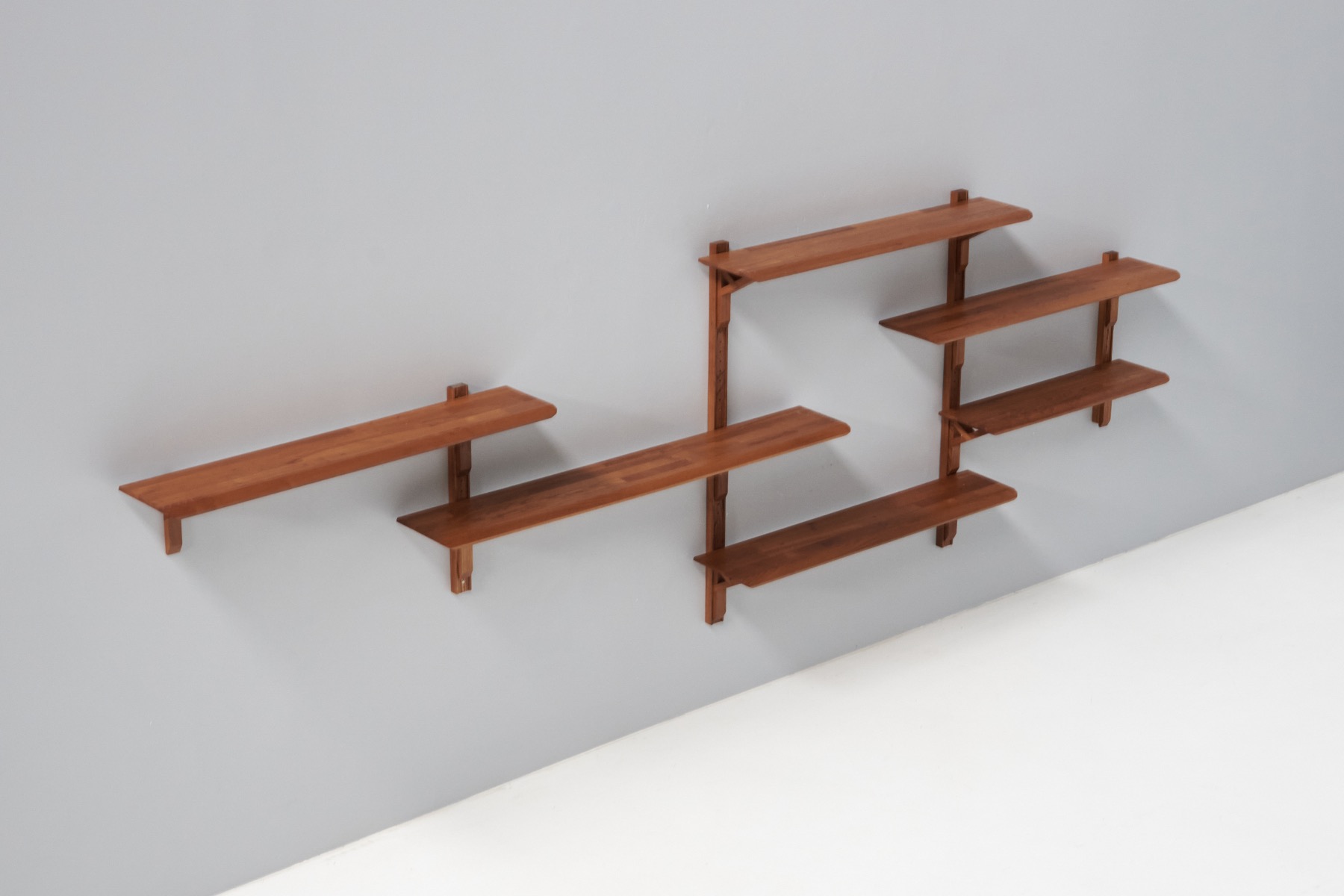 Bookshelf B30 in Solid Elm by Pierre Chapo - 1960s