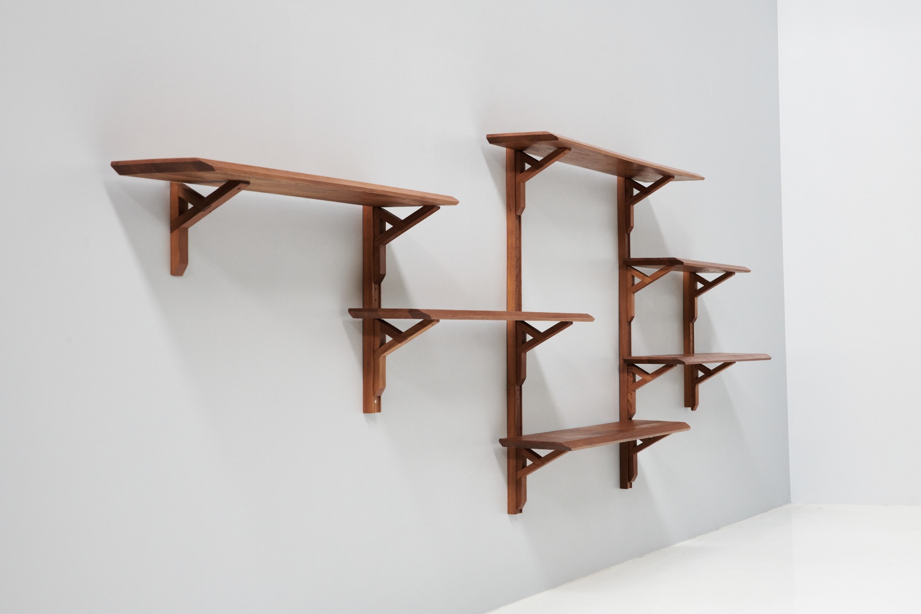 Bookshelf B30 in Solid Elm by Pierre Chapo - 1960s
