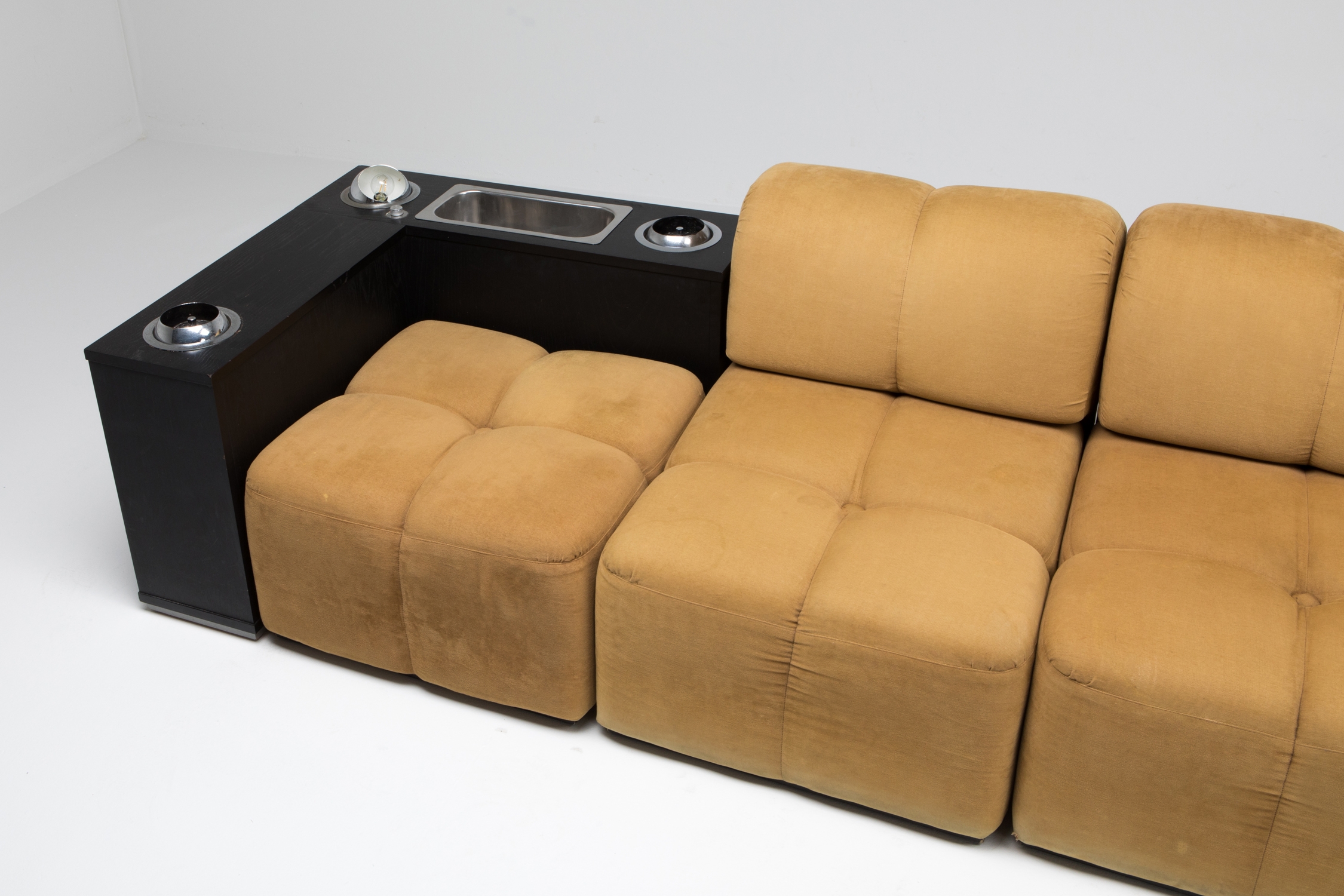 Postmodern Italian Tufted Sectional Sofa - 1970s