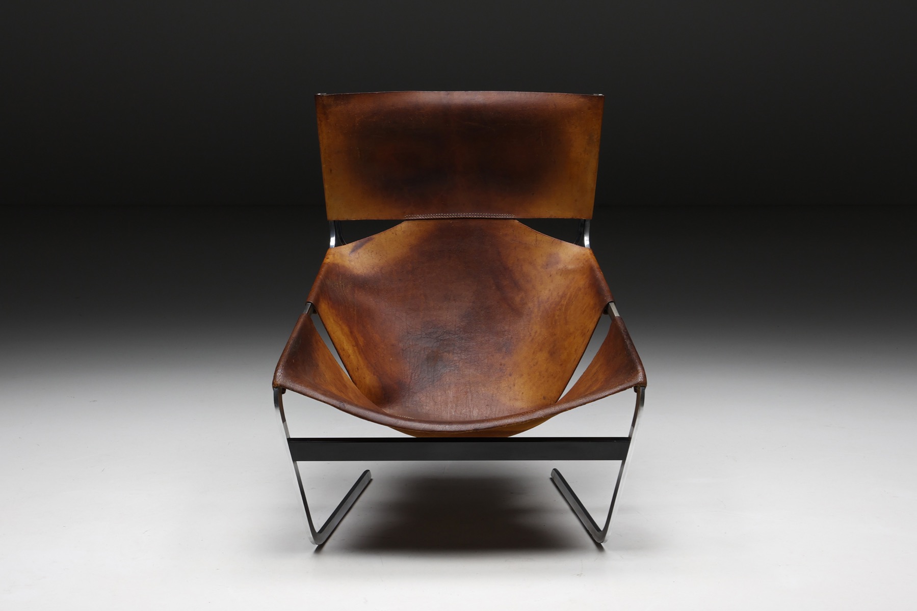 Pierre Paulin F444 Leather Lounge Chair Artifort - 1970's