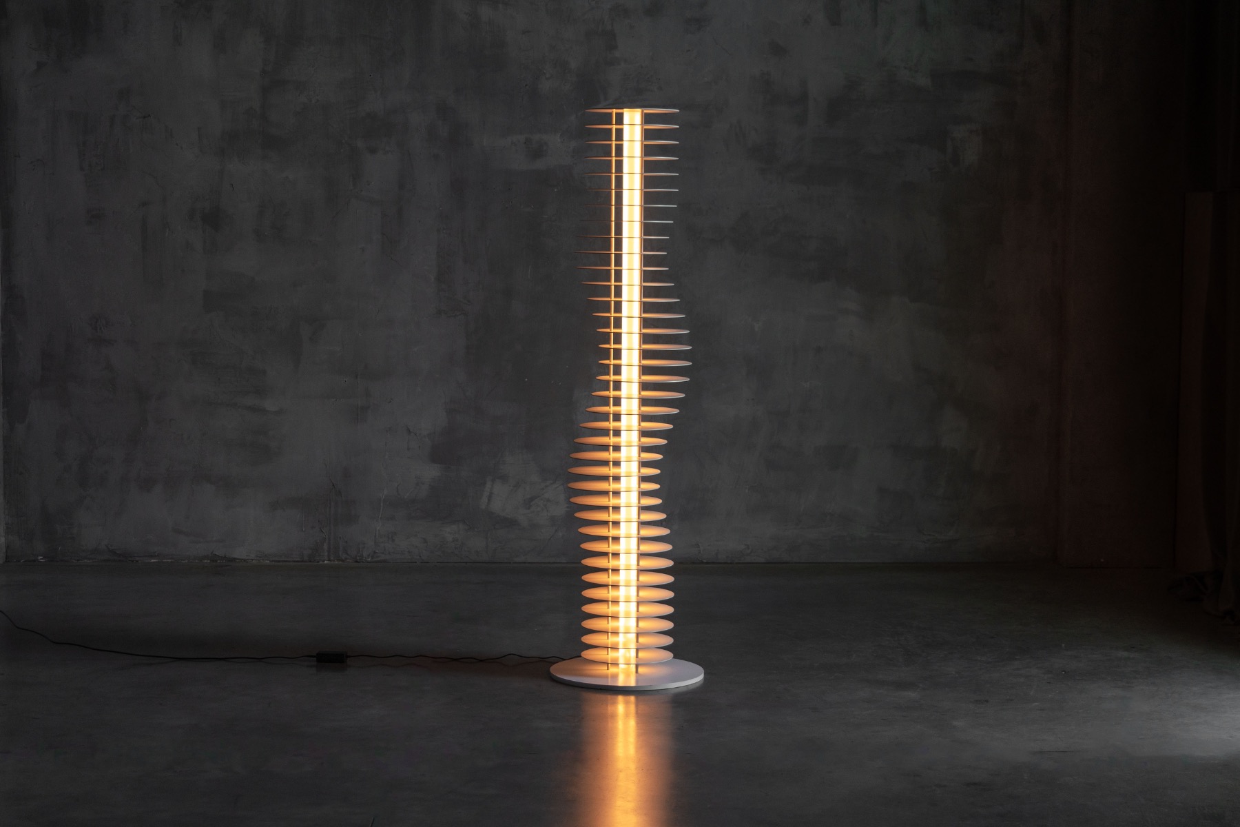 Postmodern Sculptural Floor Lamp, Italy - 1990s