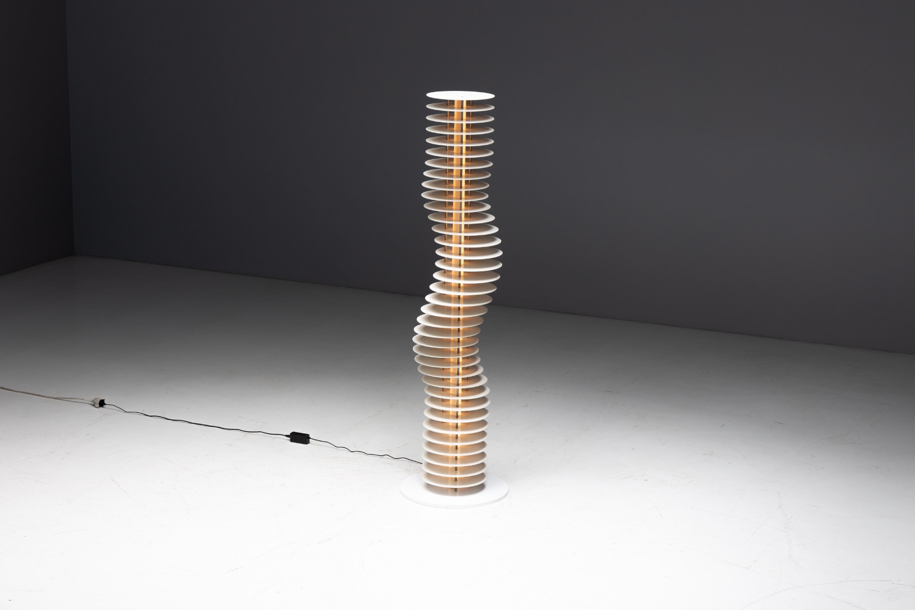 Postmodern Sculptural Floor Lamp, Italy - 1990s