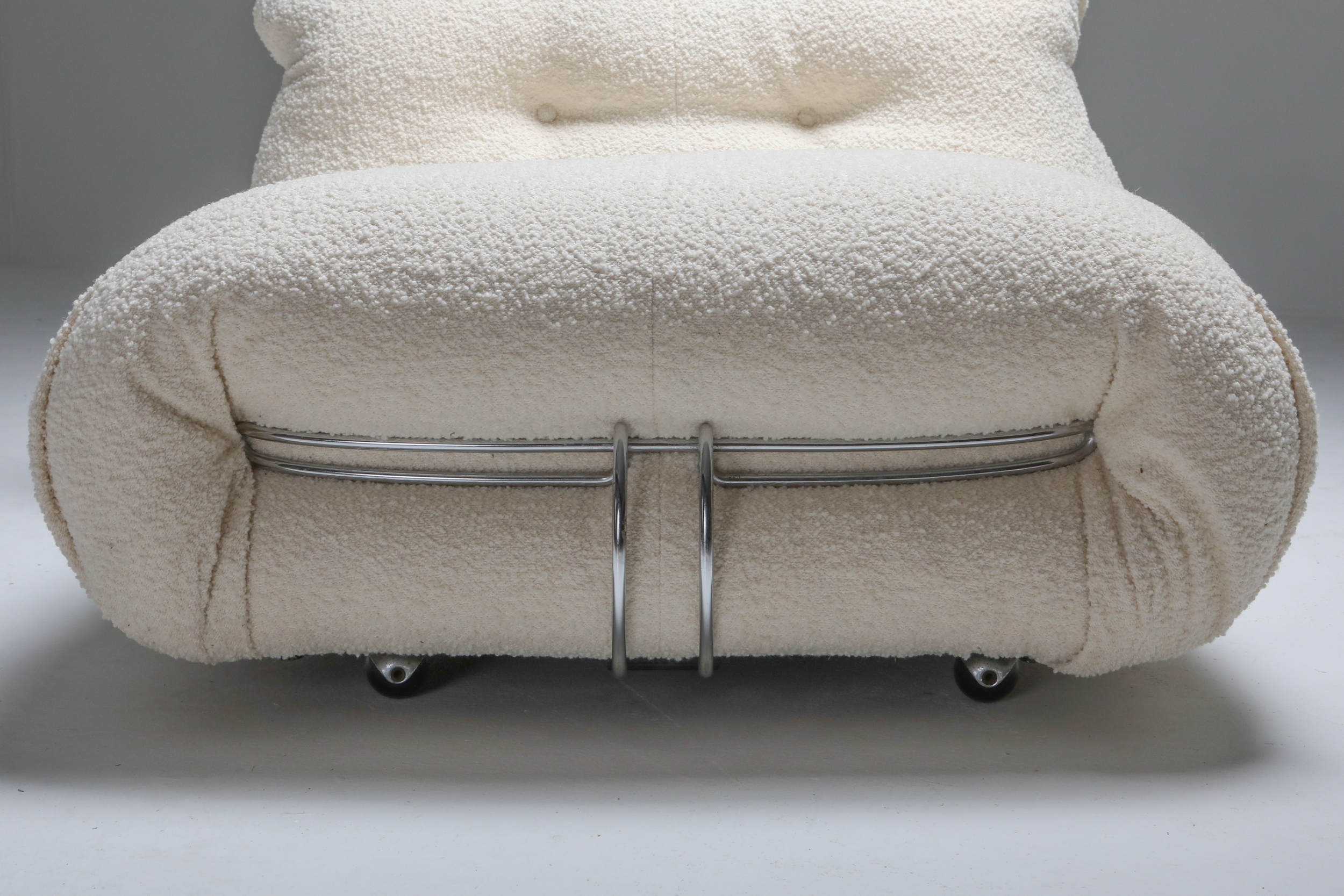 Soriana Lounge chair & Ottoman in Bouclé by Afra & Tobia Scarpa - 1969