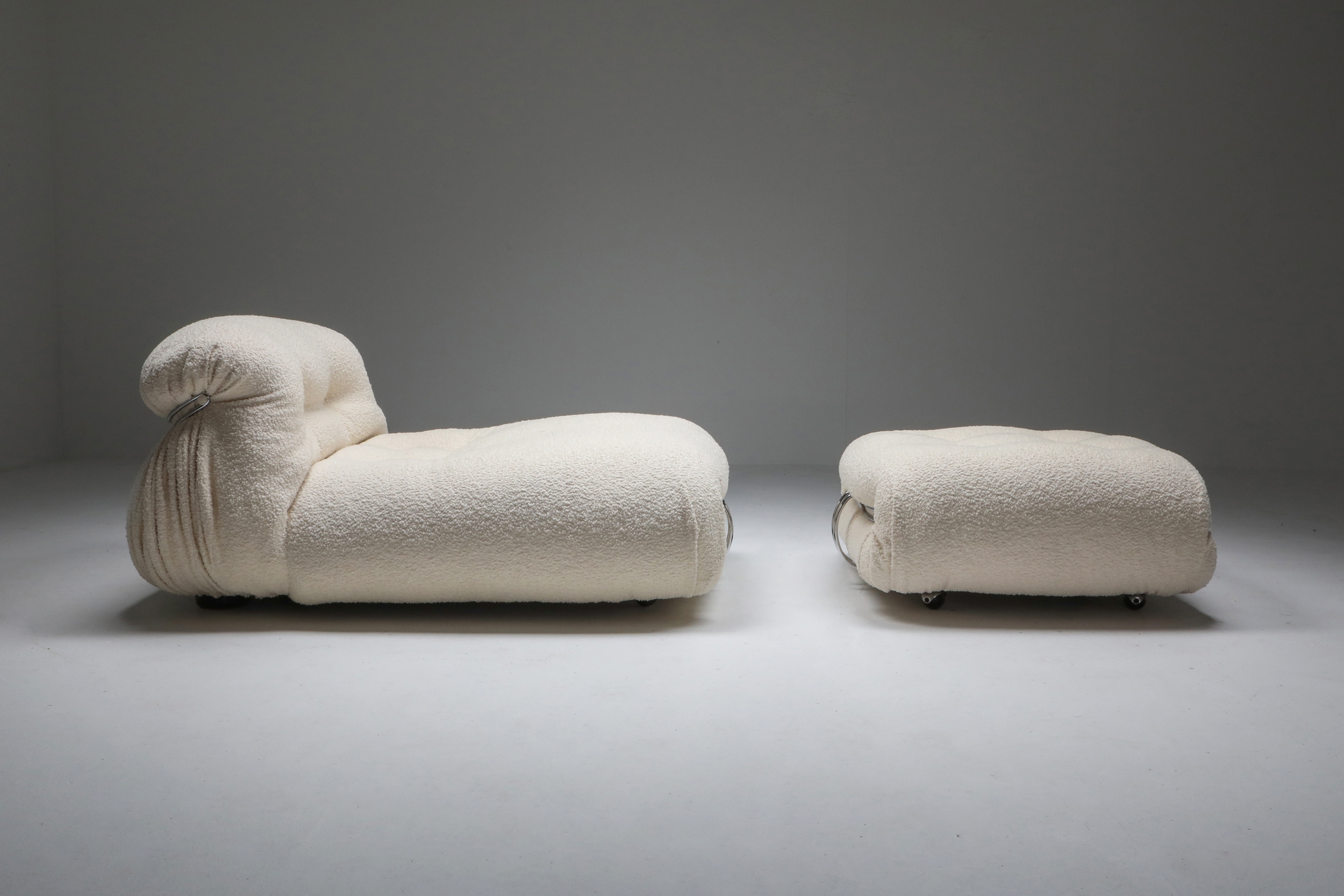 Soriana Lounge chair & Ottoman in Bouclé by Afra & Tobia Scarpa - 1969
