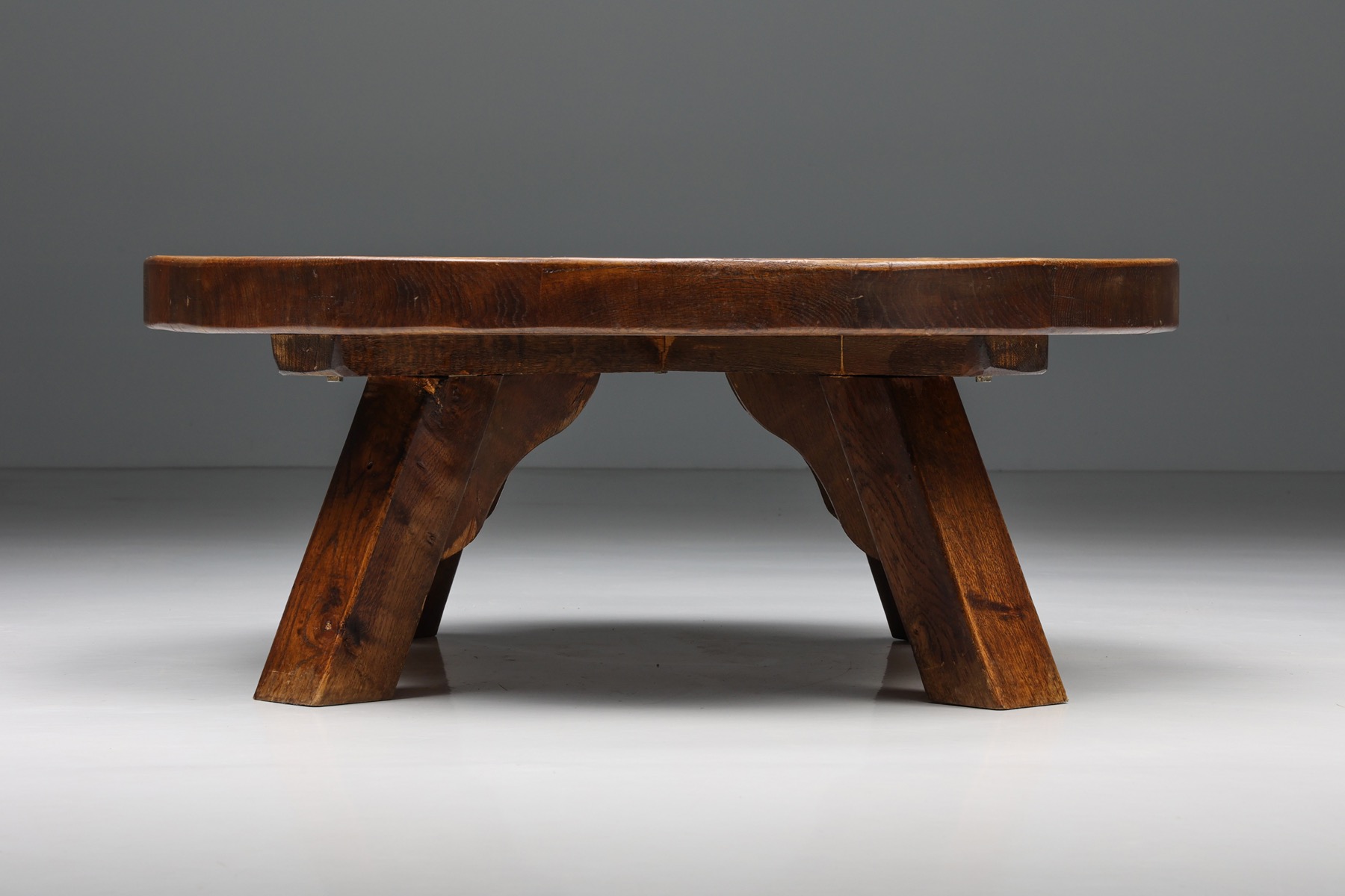 Round Wabi-Sabi Rustic Coffee Table - 1940s