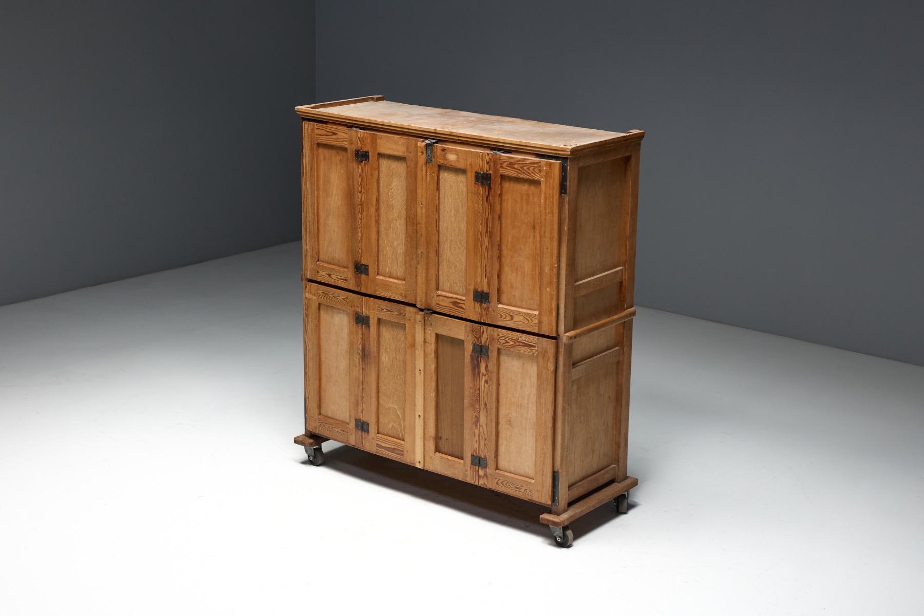 Rustic Oak Bakery Cabinet, Europe – 20th Century