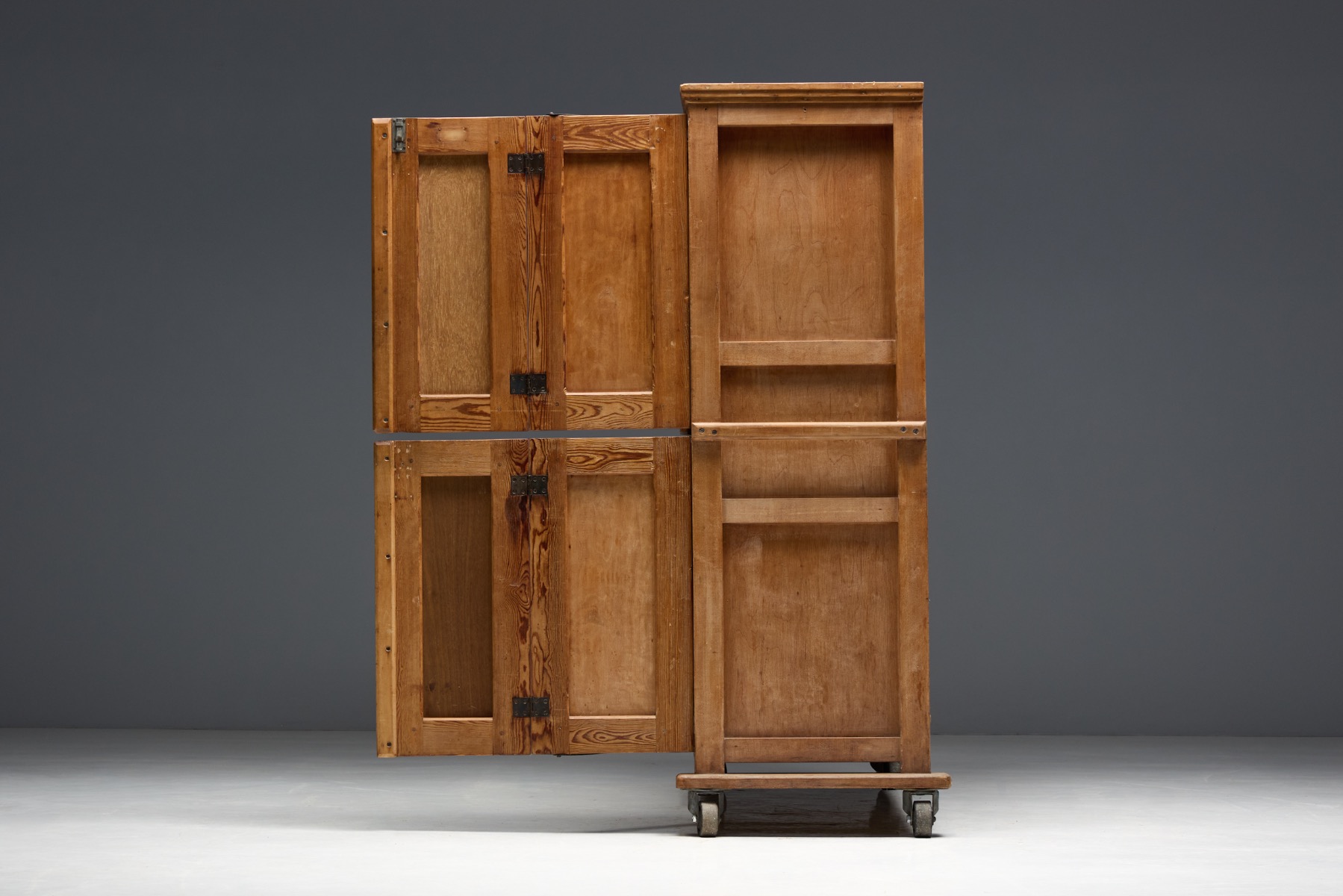 Rustic Oak Bakery Cabinet, Europe – 20th Century
