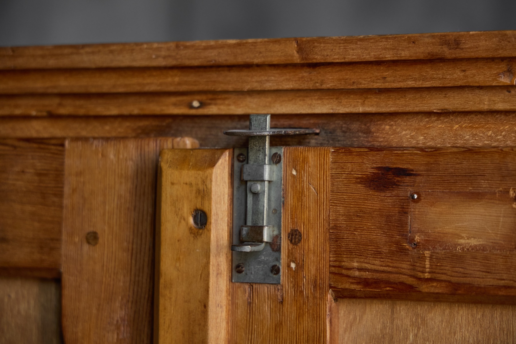 Rustic Oak Bakery Cabinet, Europe – 20th Century
