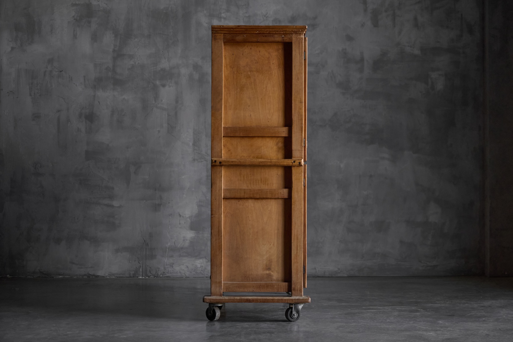 Rustic Oak Bakery Cabinet, Europe – 20th Century