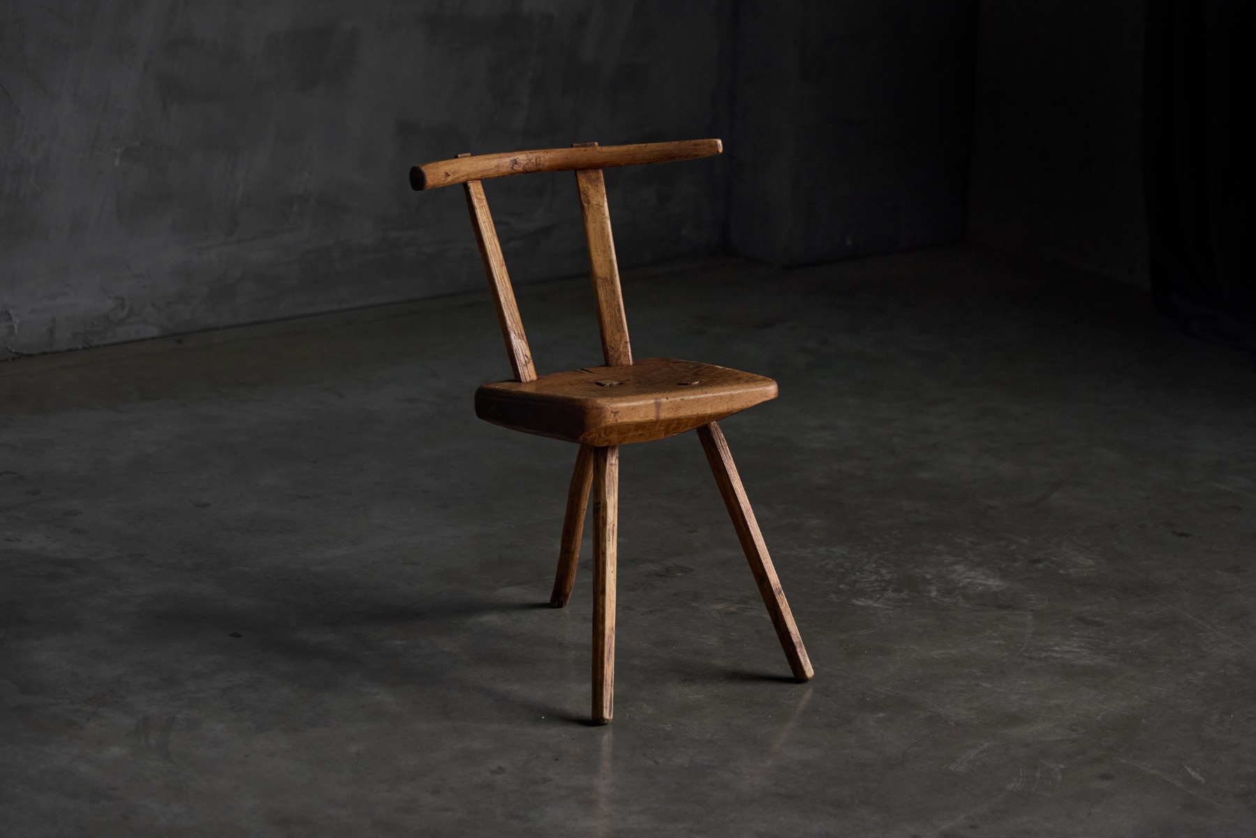 Rustic Wabi-Sabi Tripod Stool - Early 20th Century