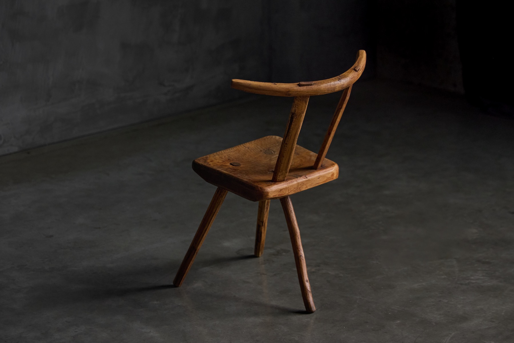 Rustic Wabi-Sabi Tripod Stool - Early 20th Century