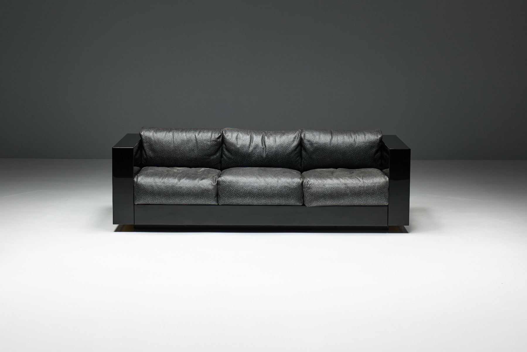 Saratoga Sofa by Vignelli for Poltronova - 1964