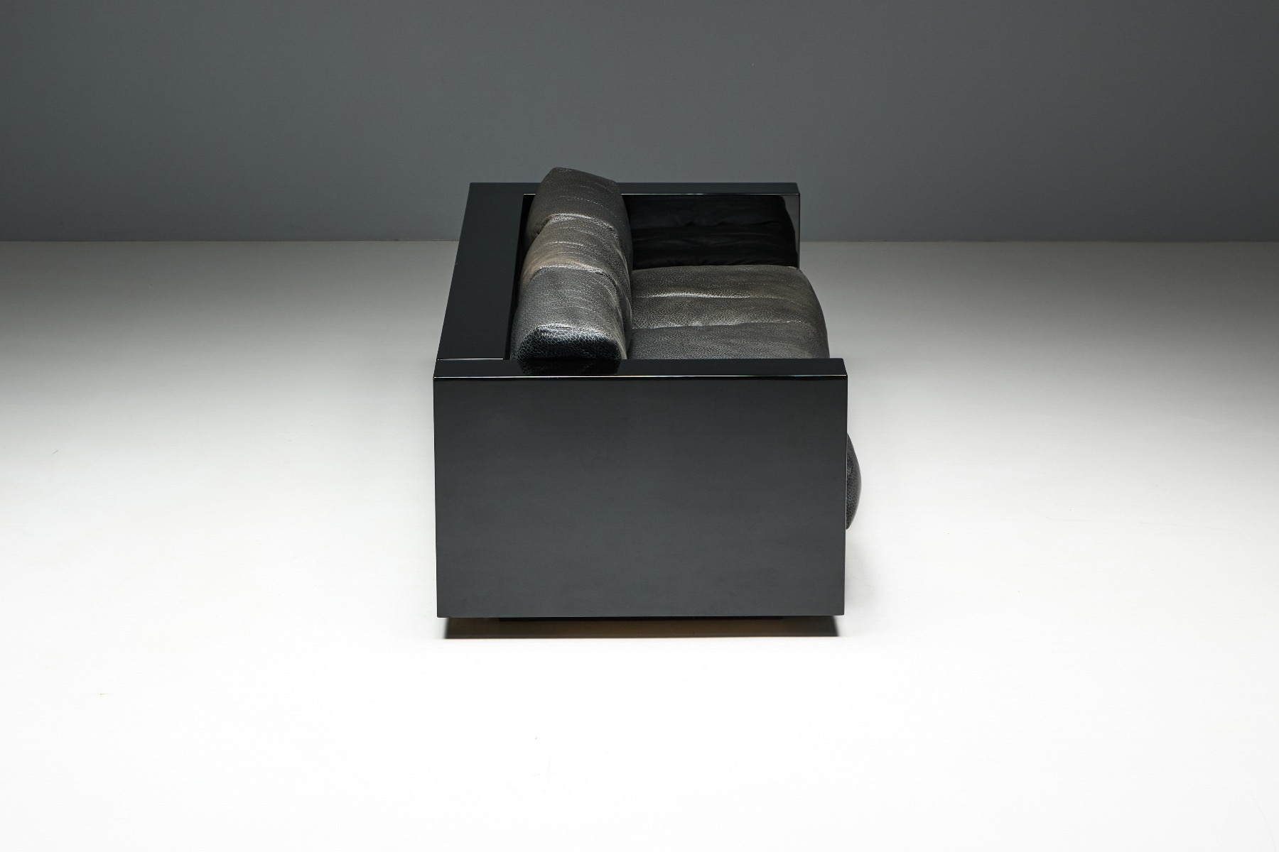 Saratoga Sofa by Vignelli for Poltronova - 1964