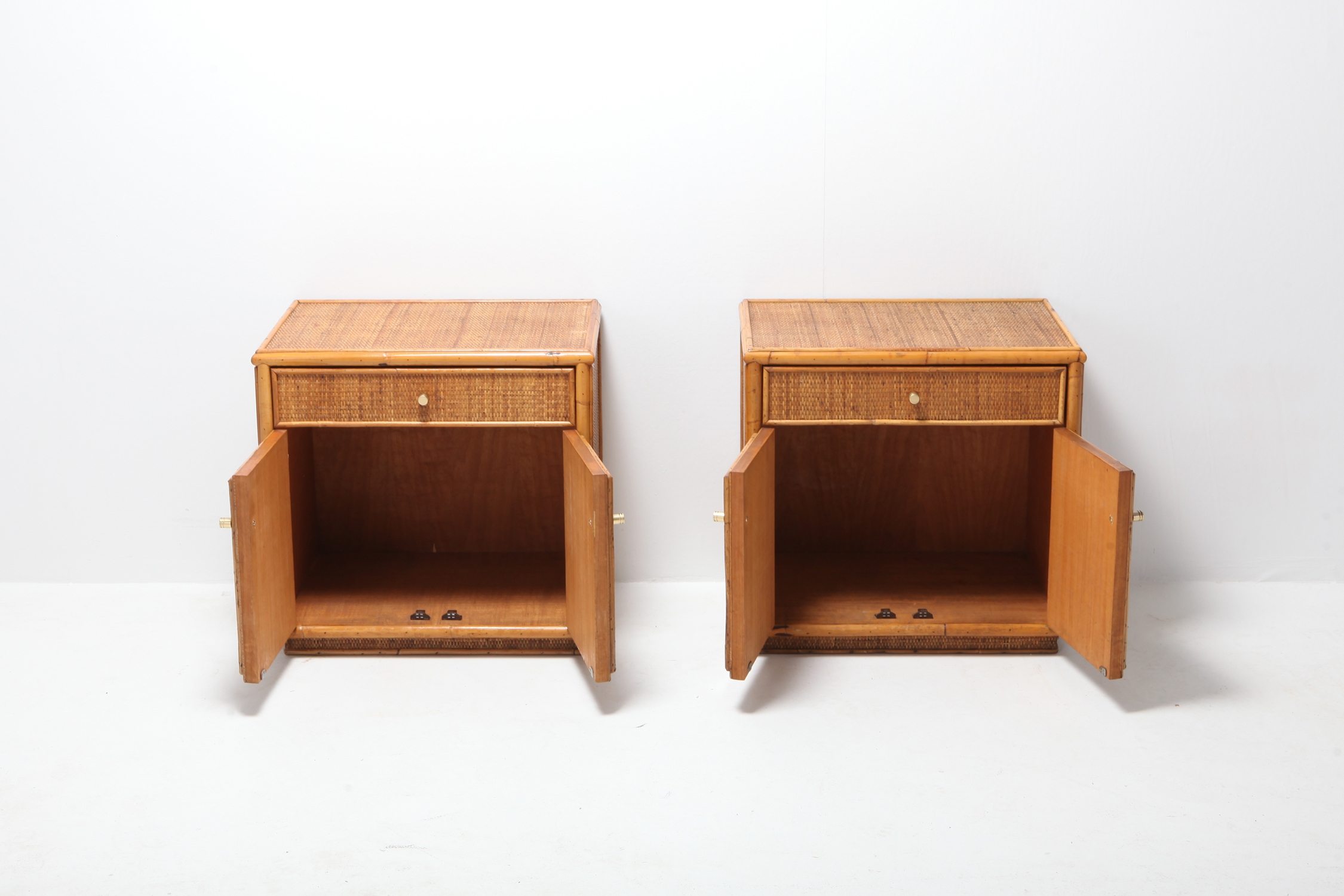 Hollywood Regency Pair of Tropical Nightstands Vivai del Sud - 1970s