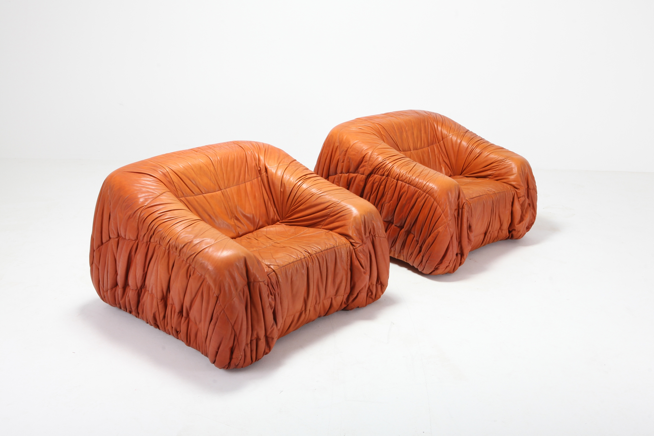 Cognac Leather Postmodern Lounge Chairs by De Pas, D’urbino & Lomazzi - 1970s