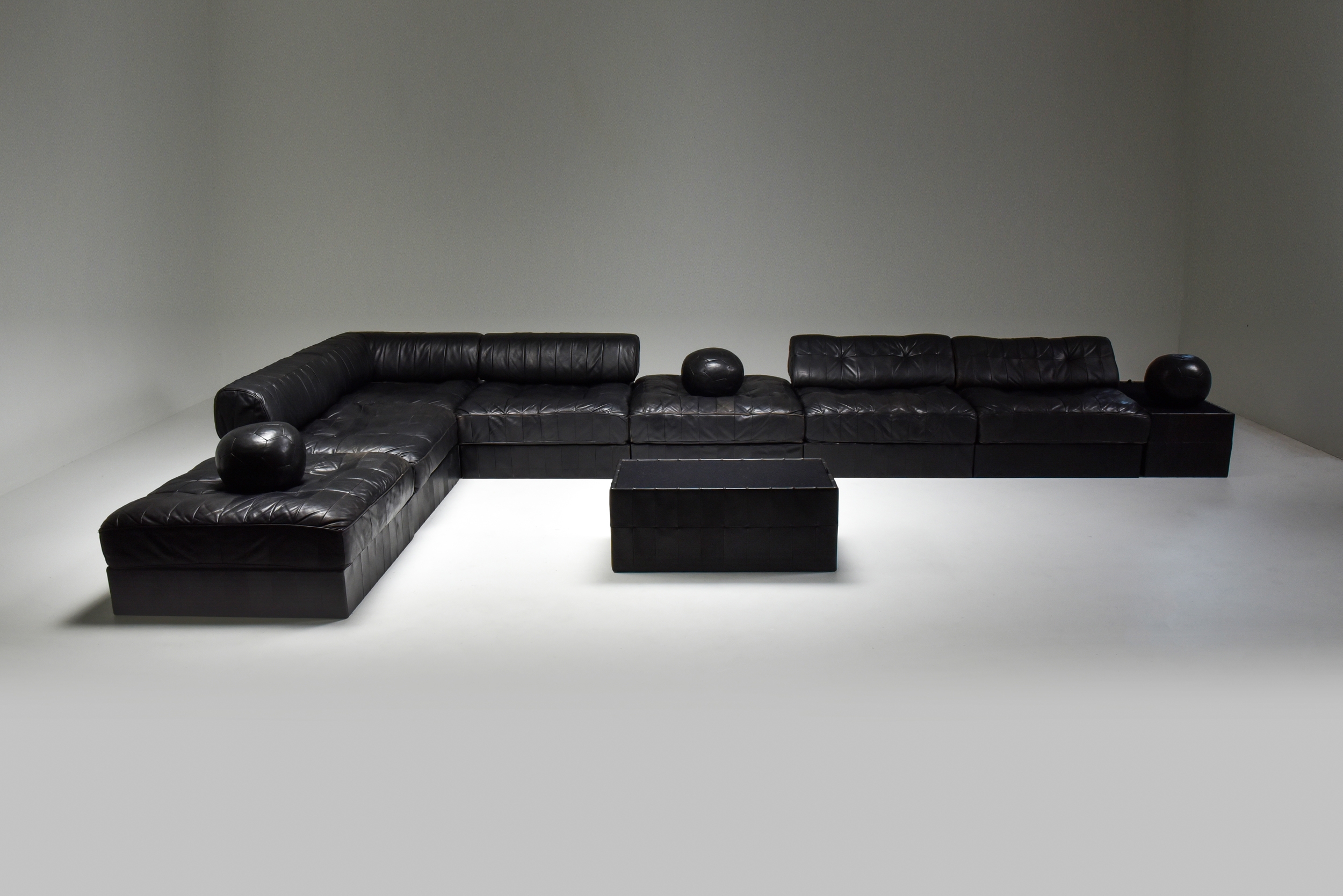 Mid-Century Modern De Sede Modular and Sectional Patchwork Sofa in Black Leather - 1970's