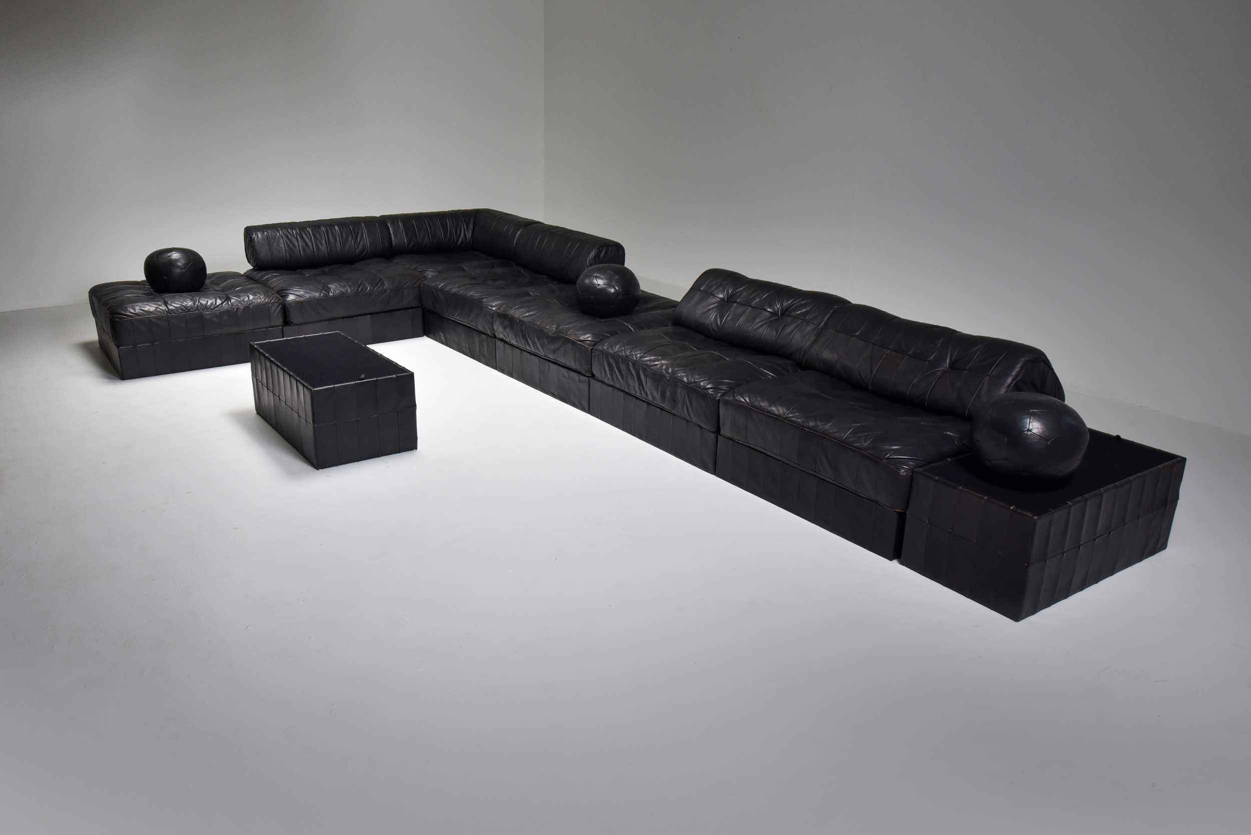 Mid-Century Modern De Sede Modular and Sectional Patchwork Sofa in Black Leather - 1970's