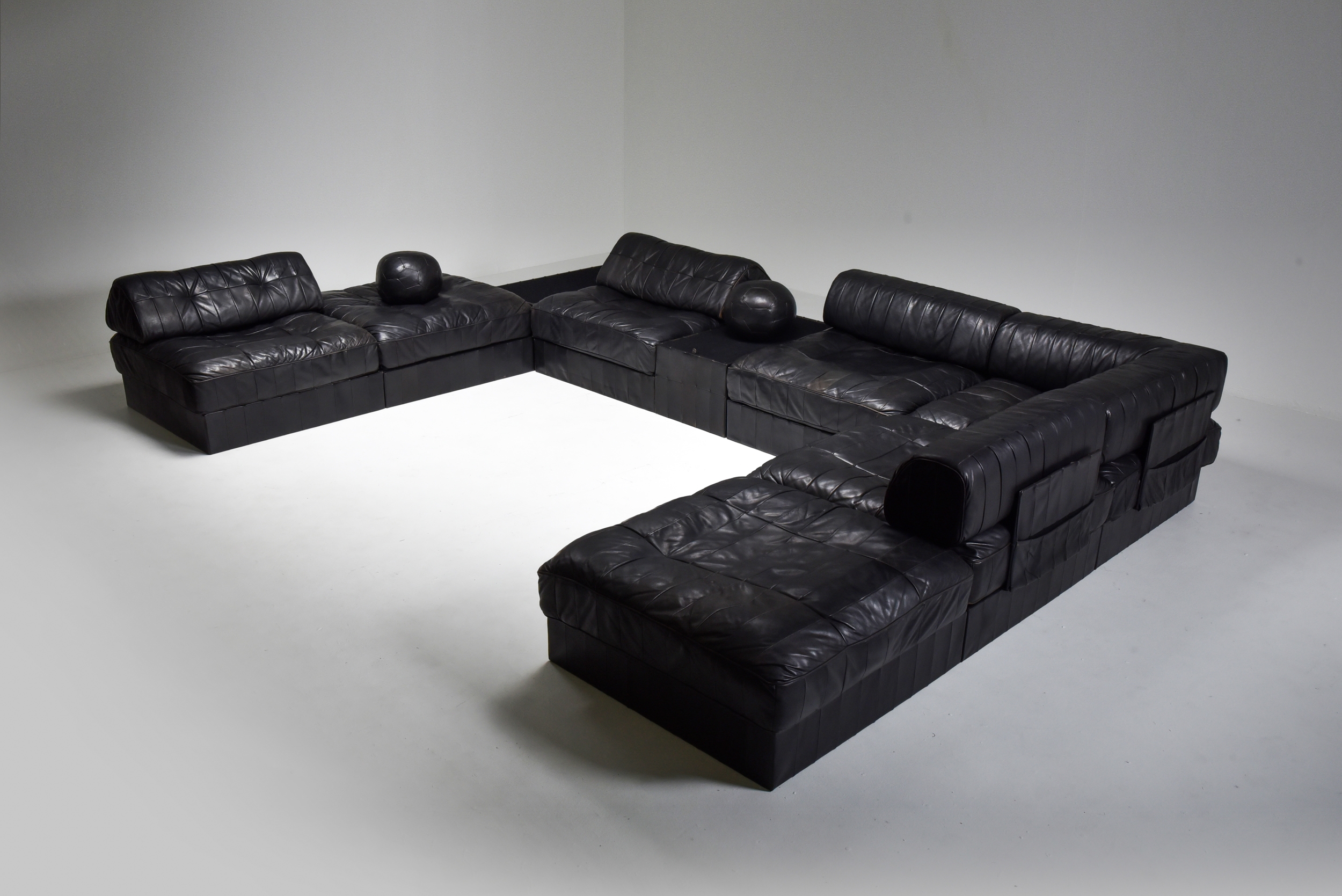 Mid-Century Modern De Sede Modular and Sectional Patchwork Sofa in Black Leather - 1970's