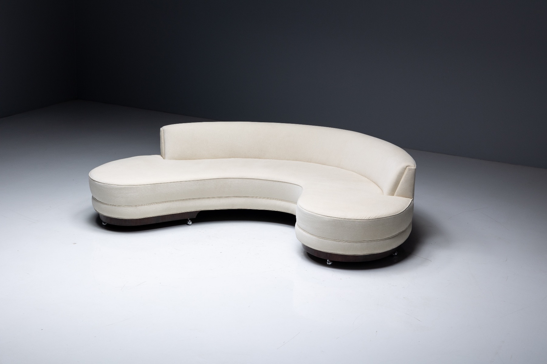 Serpentine Sofa by Vladimir Kagan - 1950s
