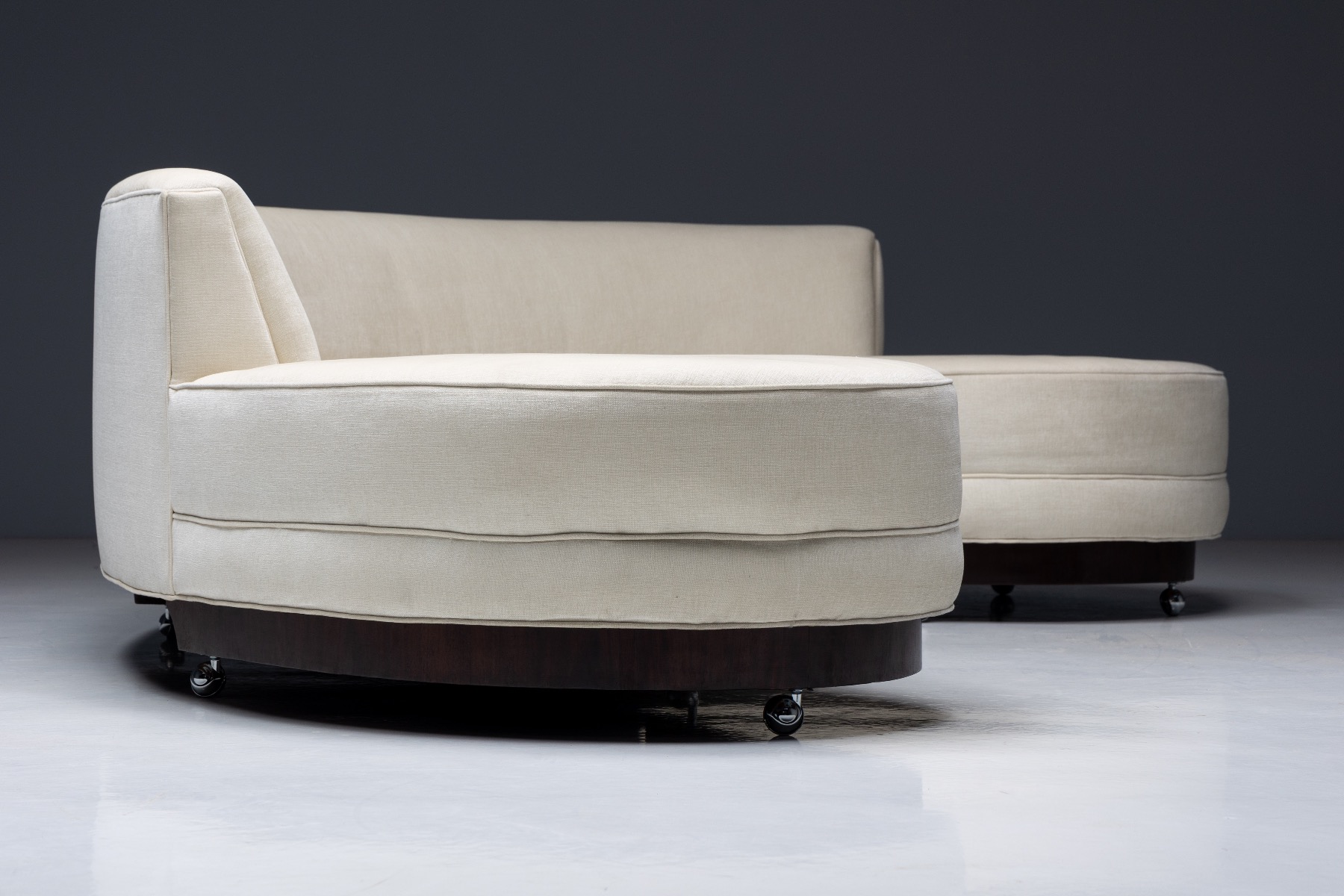 Serpentine Sofa by Vladimir Kagan - 1950s