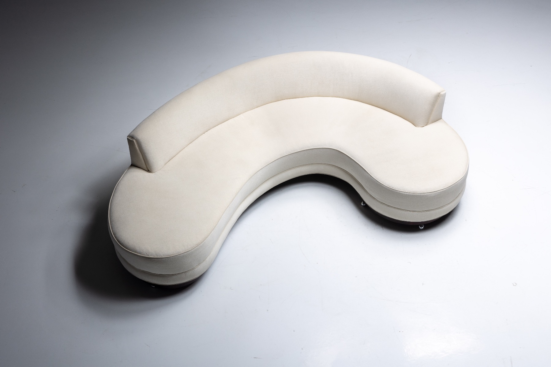 Serpentine Sofa by Vladimir Kagan - 1950s