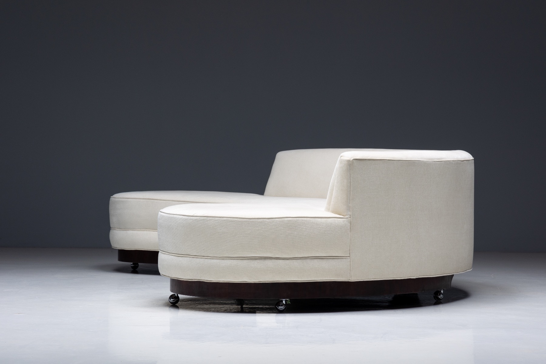 Serpentine Sofa by Vladimir Kagan - 1950s