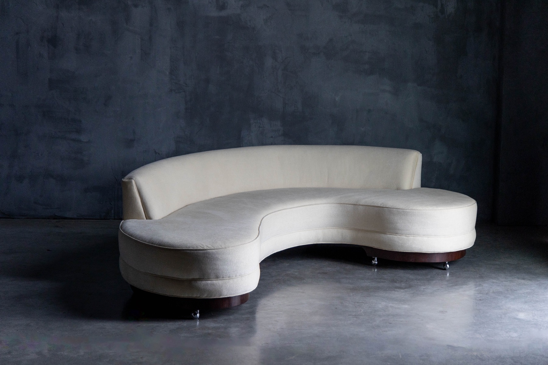 Serpentine Sofa by Vladimir Kagan - 1950s