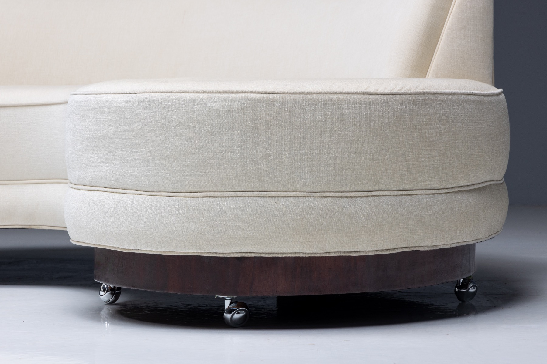 Serpentine Sofa by Vladimir Kagan - 1950s