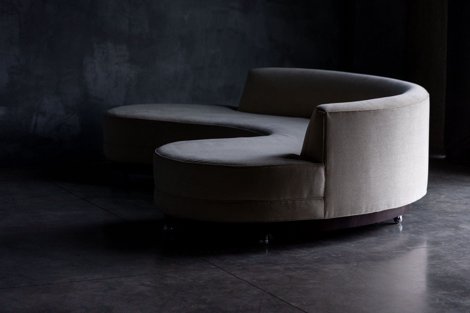 Serpentine Sofa by Vladimir Kagan - 1950s