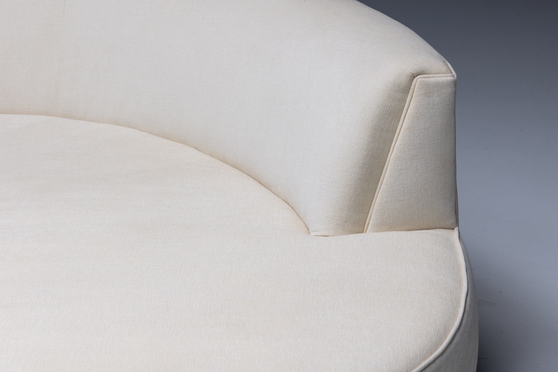 Serpentine Sofa by Vladimir Kagan - 1950s