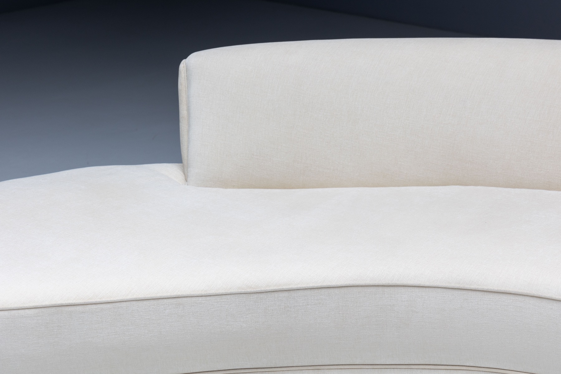 Serpentine Sofa by Vladimir Kagan - 1950s