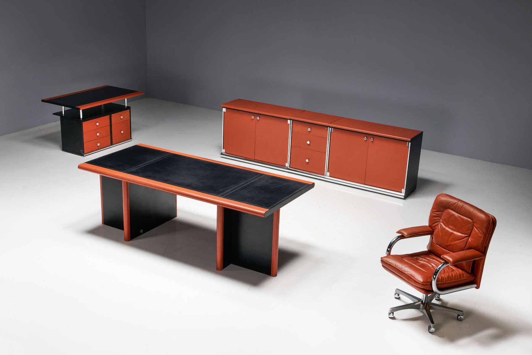 Cognac Leather Sideboard by Guido Faleschini for Mariani - 1970s