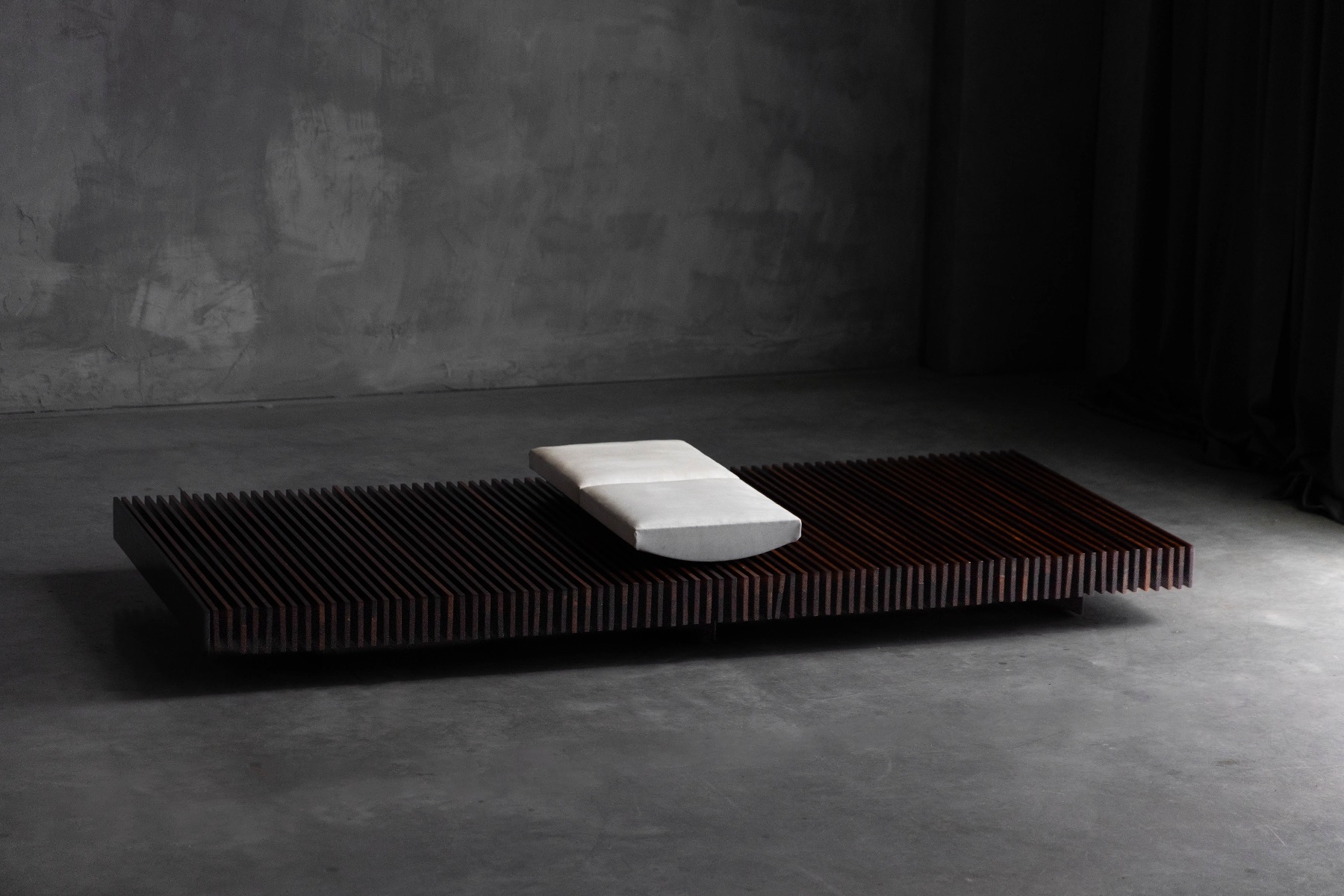 Slatted Bench by Móveis Ambiente - 1965