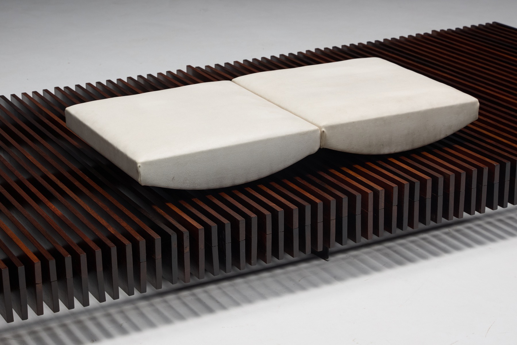 Slatted Bench by Móveis Ambiente - 1965