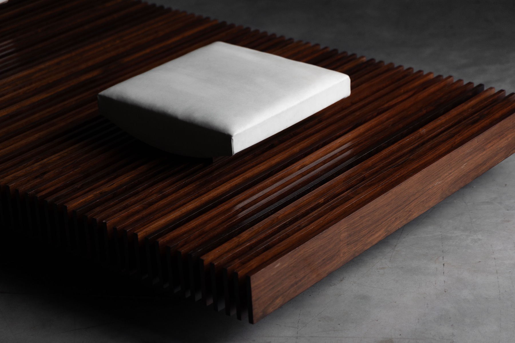 Slatted Bench by Móveis Ambiente - 1965
