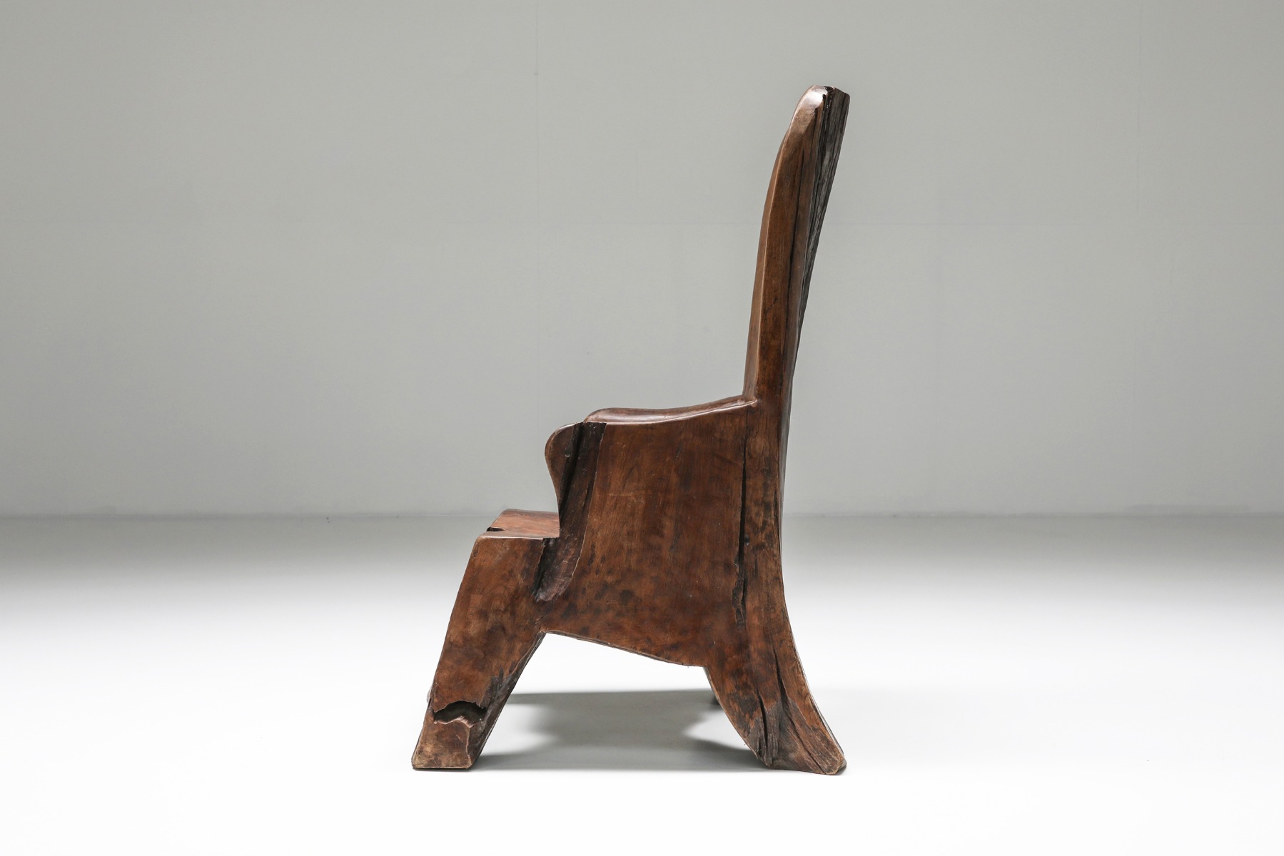 Wooden chair In The Style of José Zanine Caldas - 1800's