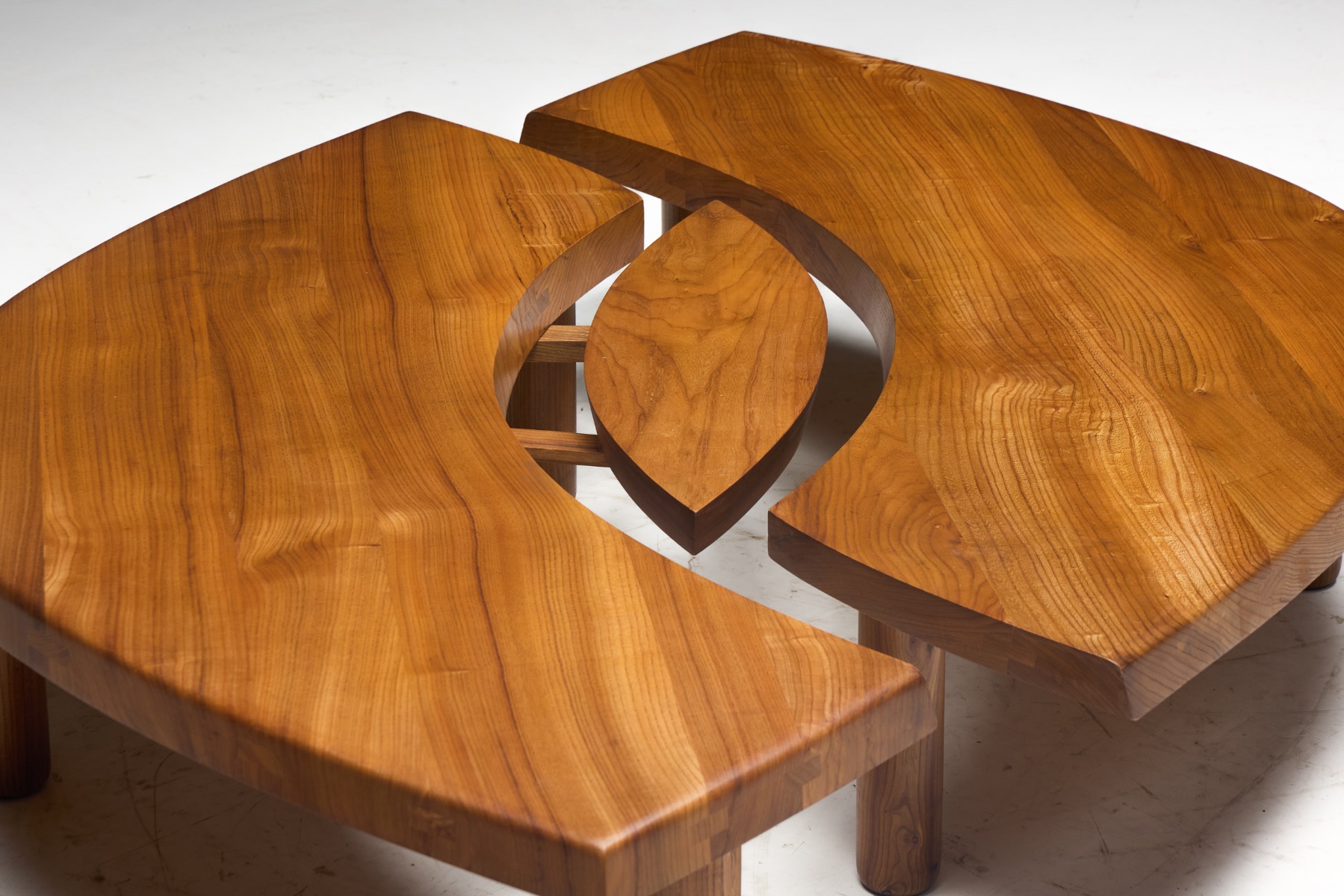  T22C L'oeil Coffee Table by Pierre Chapo, France - 1972