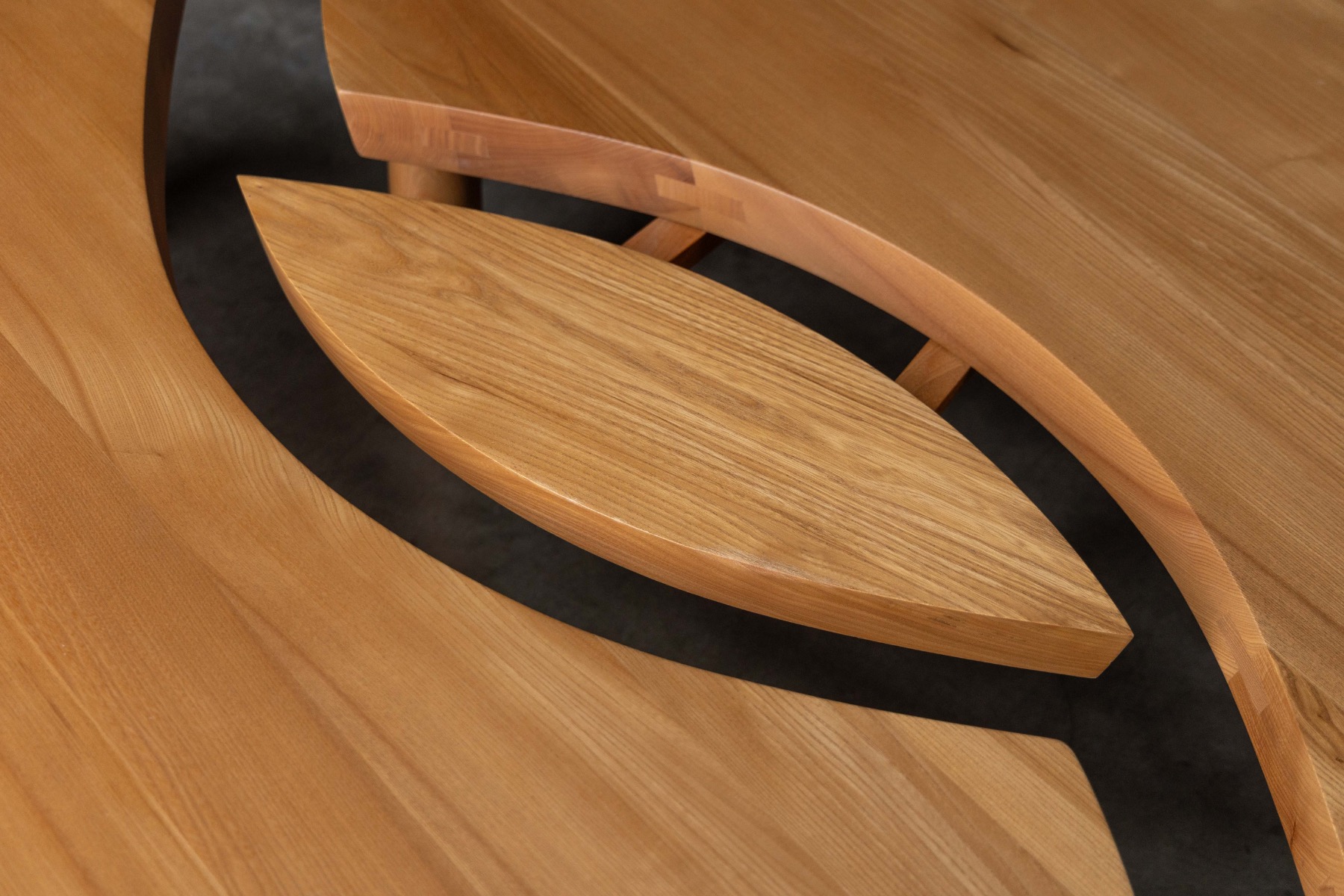 T22C L'oeil Coffee Table by Pierre Chapo, France  - 1972