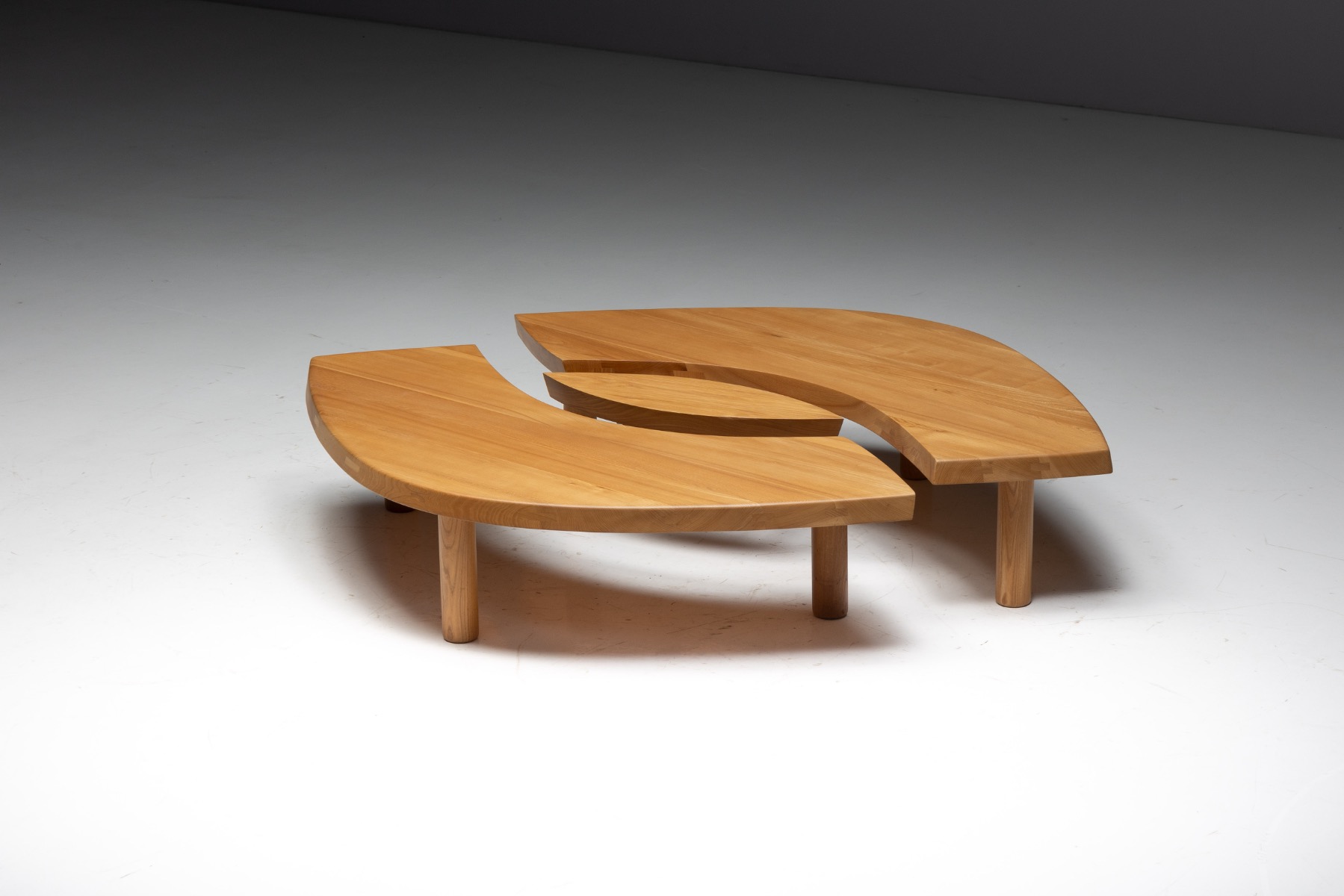 T22C L'oeil Coffee Table by Pierre Chapo, France  - 1972