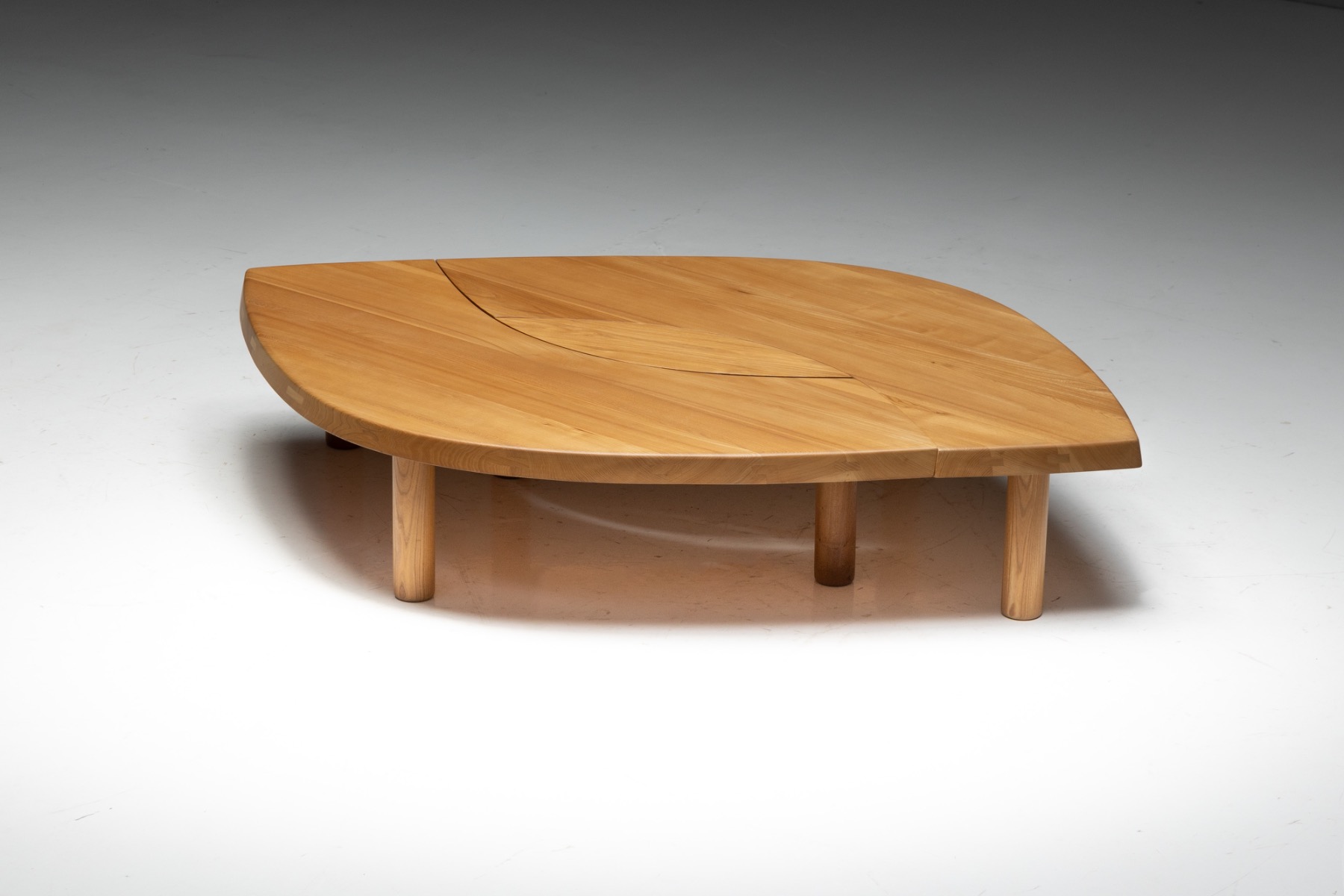 T22C L'oeil Coffee Table by Pierre Chapo, France  - 1972