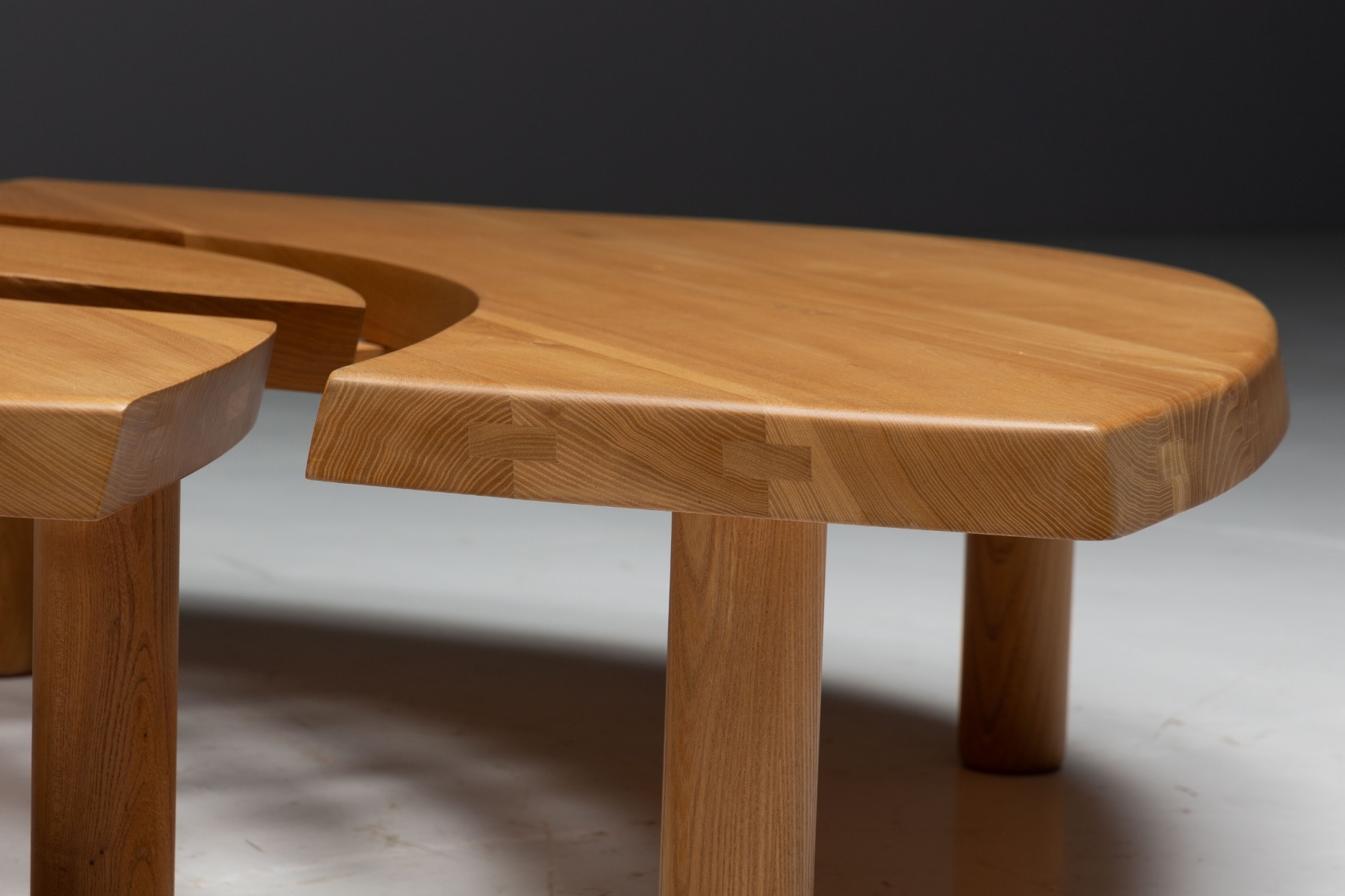 T22C L'oeil Coffee Table by Pierre Chapo, France  - 1972
